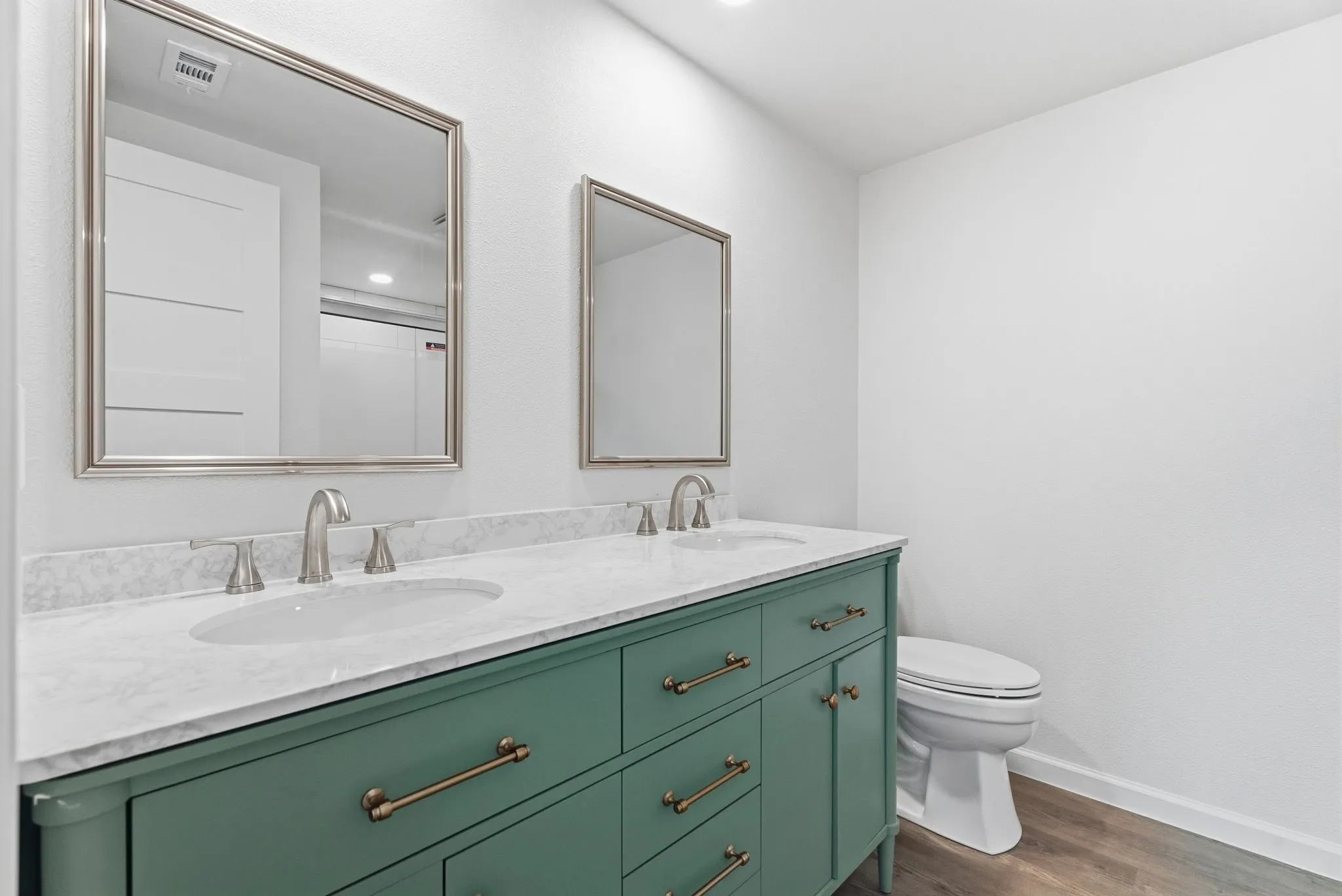 Single Family Residence For Sale in Smith County , 2621 Cotten Road, Tyler, Texas 75704, 4 Bedrooms, 2 Bathrooms, Garage spaces, 2,128 Sqft, built in 2012, Price $259,000, mls#21317667, Real Estate Agent in Tyler, Homes For Sale in Smith county, Homes For Sale in Tyler, Realtor in Tyler Texas, Real Estate Brokerage Independent Realty Texas, Luminita Cordes Realtor