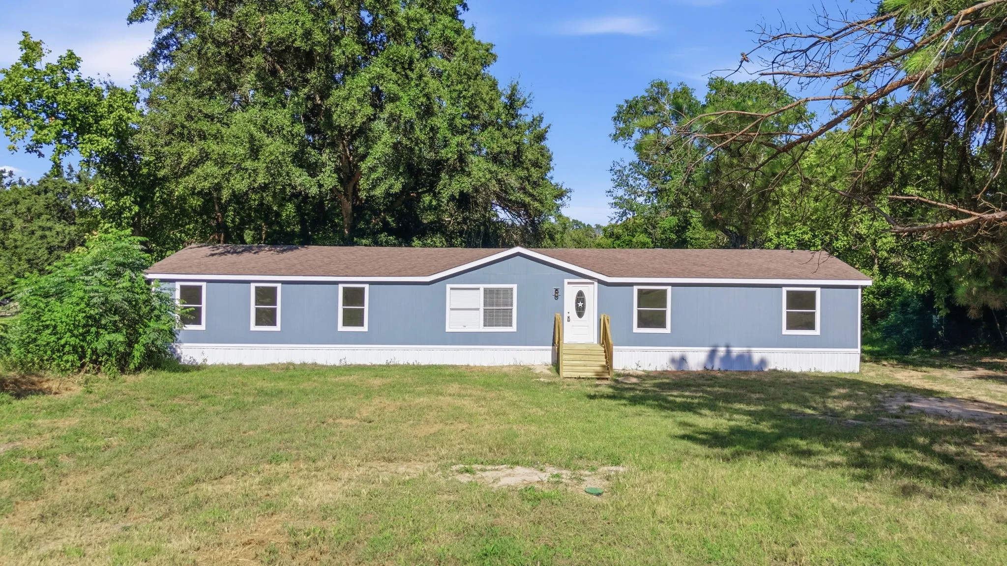 Single Family Residence For Sale in Smith County , 2621 Cotten Road, Tyler, Texas 75704, 4 Bedrooms, 2 Bathrooms, Garage spaces, 2,128 Sqft, built in 2012, Price $259,000, mls#21317667, Real Estate Agent in Tyler, Homes For Sale in Smith county, Homes For Sale in Tyler, Realtor in Tyler Texas, Real Estate Brokerage Independent Realty Texas, Luminita Cordes Realtor