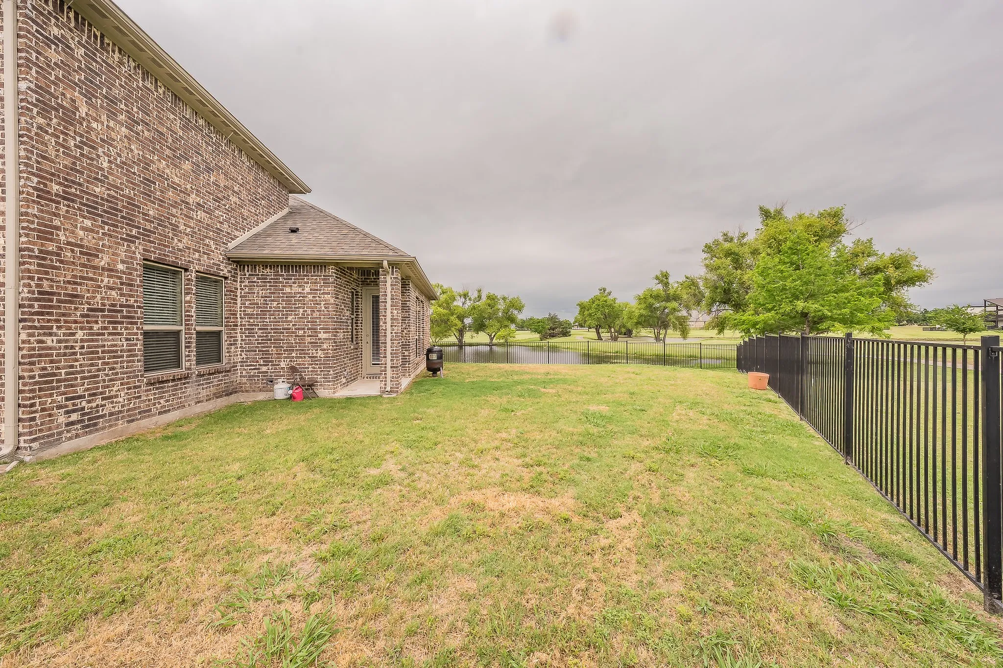 Single Family Residence For Sale in Rockwall County , 2304 Llano Drive, Royse City, Texas 75189, 4 Bedroom, 3 Bathroom, 2 Garage spaces, 2,817 Sqft, built in 2019, mls#21347366, Real Estate Agent in Royse City, Homes For Sale in Rockwall county, Homes For Sale in Royse City, Realtor in Royse City Texas, Real Estate Brokerage Independent Realty Texas, Luminita Cordes Realtor