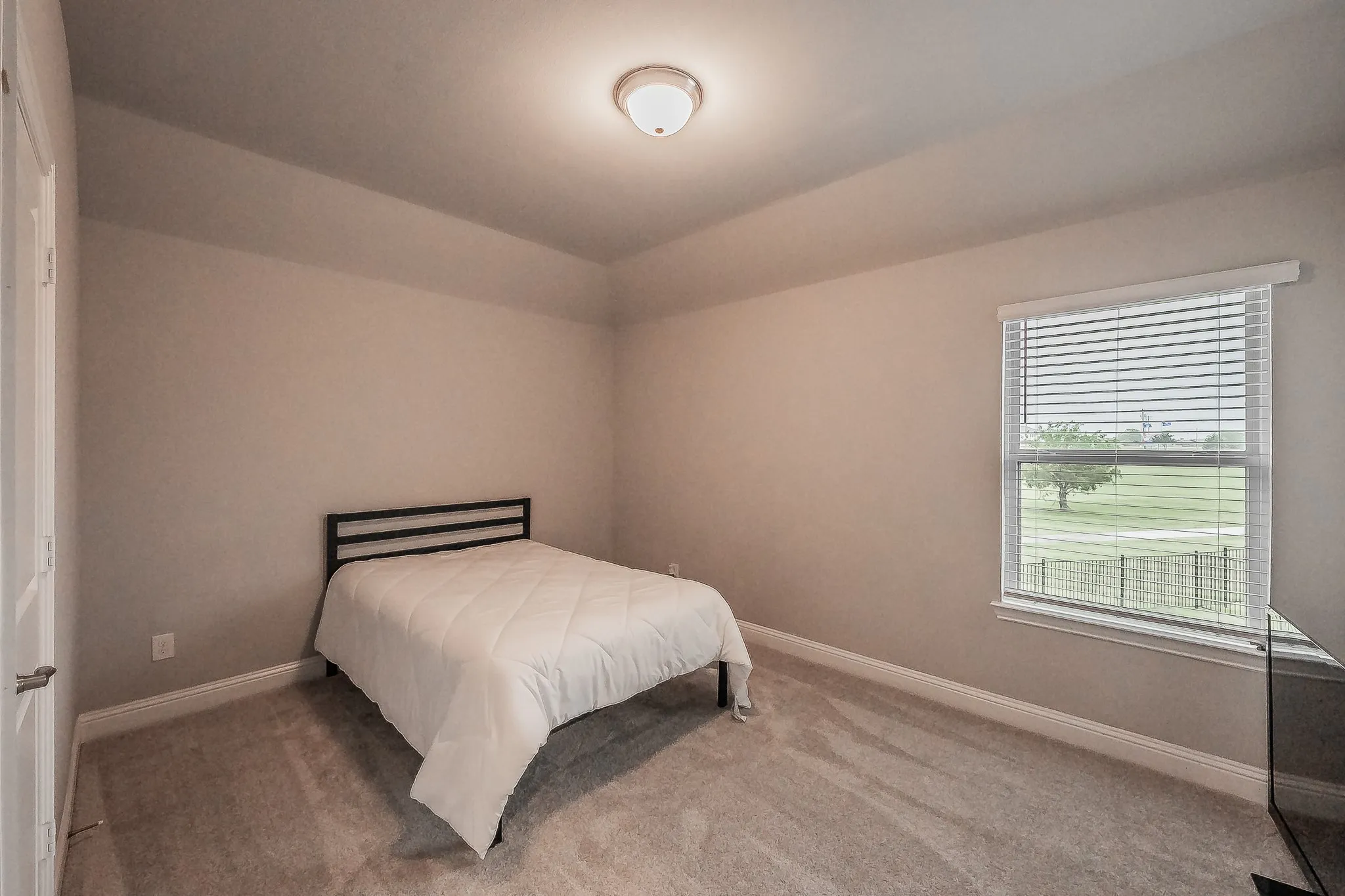 Single Family Residence For Sale in Rockwall County , 2304 Llano Drive, Royse City, Texas 75189, 4 Bedroom, 3 Bathroom, 2 Garage spaces, 2,817 Sqft, built in 2019, mls#21347366, Real Estate Agent in Royse City, Homes For Sale in Rockwall county, Homes For Sale in Royse City, Realtor in Royse City Texas, Real Estate Brokerage Independent Realty Texas, Luminita Cordes Realtor