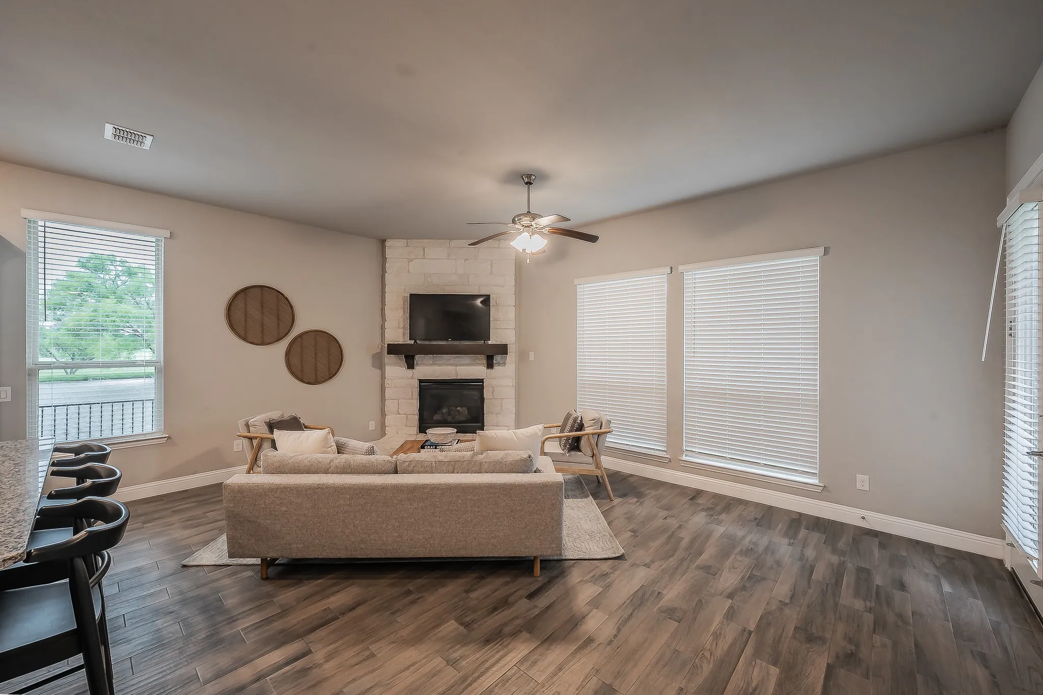 Single Family Residence For Sale in Rockwall County , 2304 Llano Drive, Royse City, Texas 75189, 4 Bedroom, 3 Bathroom, 2 Garage spaces, 2,817 Sqft, built in 2019, mls#21347366, Real Estate Agent in Royse City, Homes For Sale in Rockwall county, Homes For Sale in Royse City, Realtor in Royse City Texas, Real Estate Brokerage Independent Realty Texas, Luminita Cordes Realtor