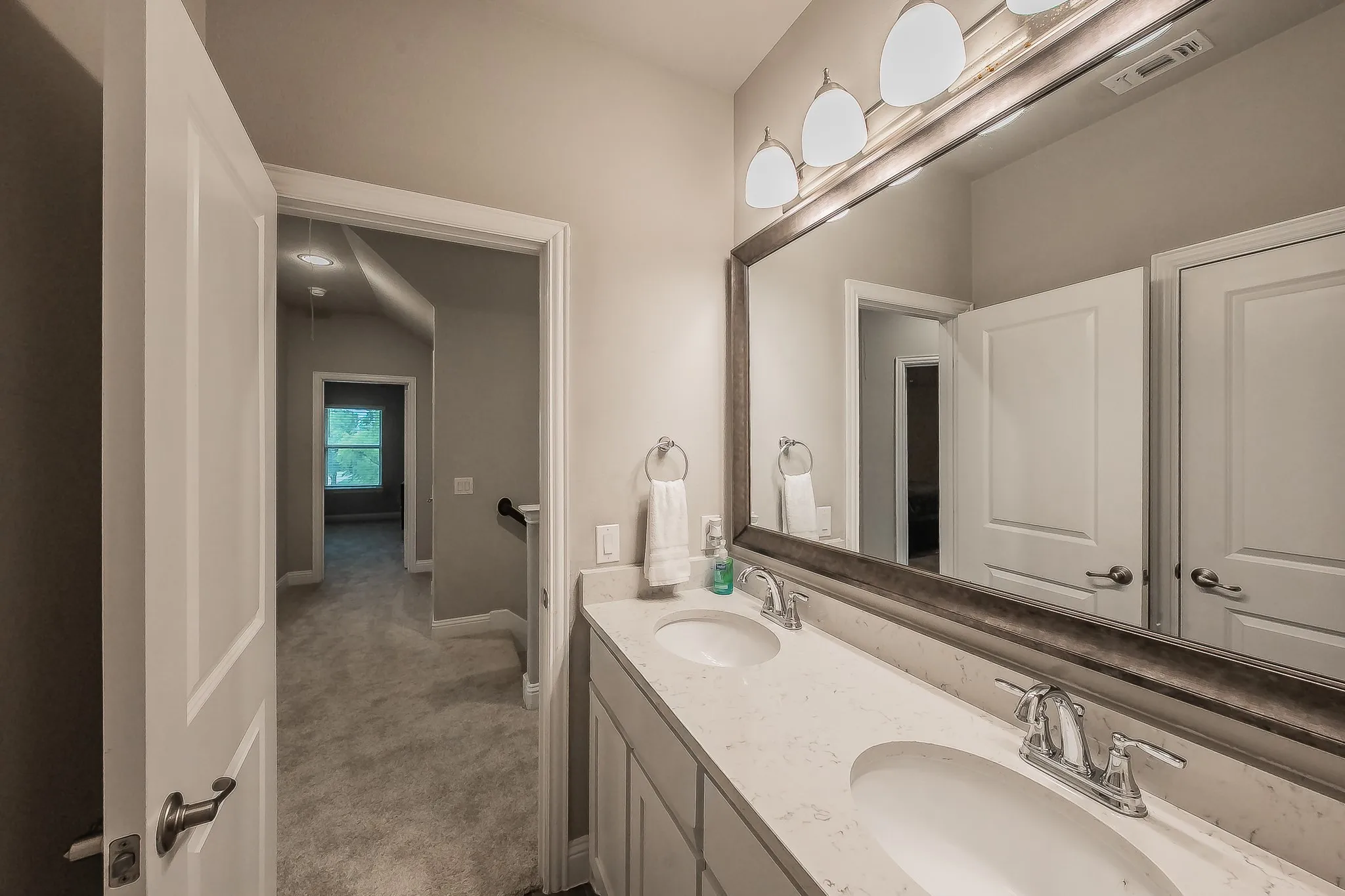 Single Family Residence For Sale in Rockwall County , 2304 Llano Drive, Royse City, Texas 75189, 4 Bedroom, 3 Bathroom, 2 Garage spaces, 2,817 Sqft, built in 2019, mls#21347366, Real Estate Agent in Royse City, Homes For Sale in Rockwall county, Homes For Sale in Royse City, Realtor in Royse City Texas, Real Estate Brokerage Independent Realty Texas, Luminita Cordes Realtor