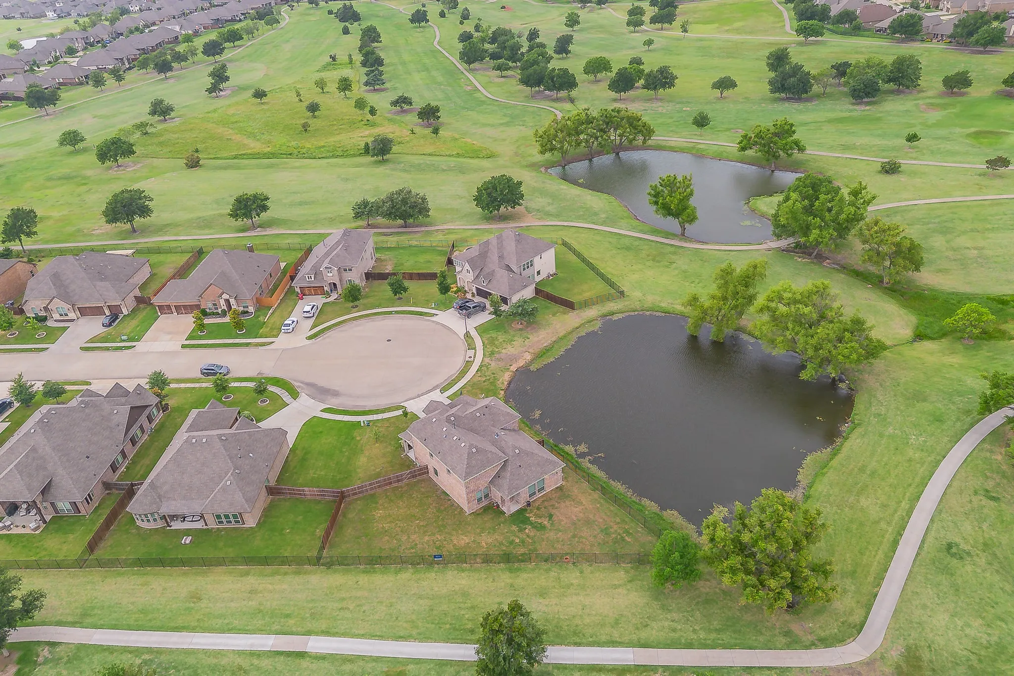 Single Family Residence For Sale in Rockwall County , 2304 Llano Drive, Royse City, Texas 75189, 4 Bedroom, 3 Bathroom, 2 Garage spaces, 2,817 Sqft, built in 2019, mls#21347366, Real Estate Agent in Royse City, Homes For Sale in Rockwall county, Homes For Sale in Royse City, Realtor in Royse City Texas, Real Estate Brokerage Independent Realty Texas, Luminita Cordes Realtor
