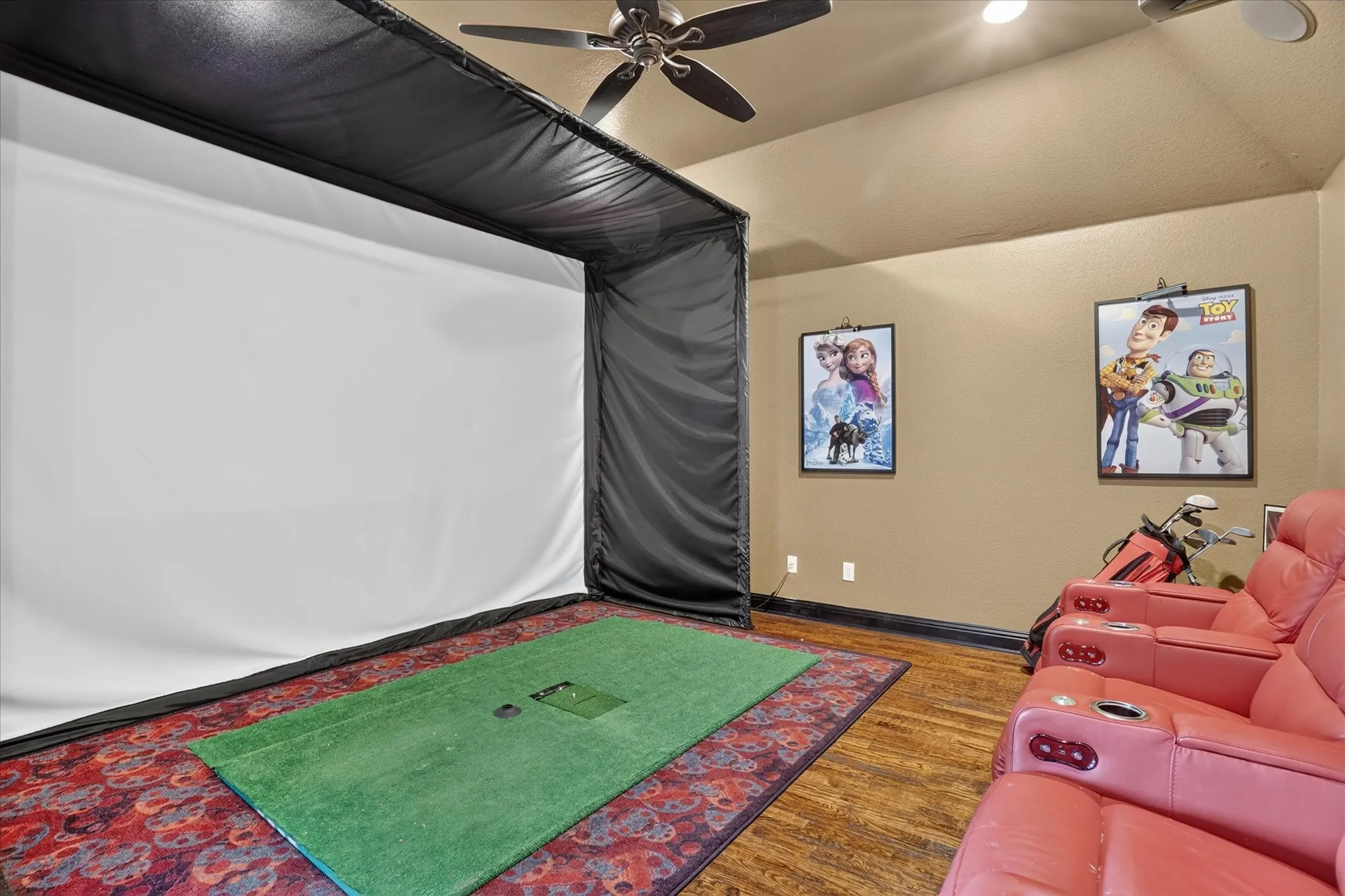 Single Family Residence For Sale in Tarrant County , 10808 Hawkins Home Boulevard, Benbrook, Texas 76126, 4 Bedroom, 5 Bathroom, 3 Garage spaces, 4,083 Sqft, built in 2004, mls#21347355, Real Estate Agent in Benbrook, Homes For Sale in Tarrant county, Homes For Sale in Benbrook, Realtor in Benbrook Texas, Real Estate Brokerage Independent Realty Texas, Luminita Cordes Realtor