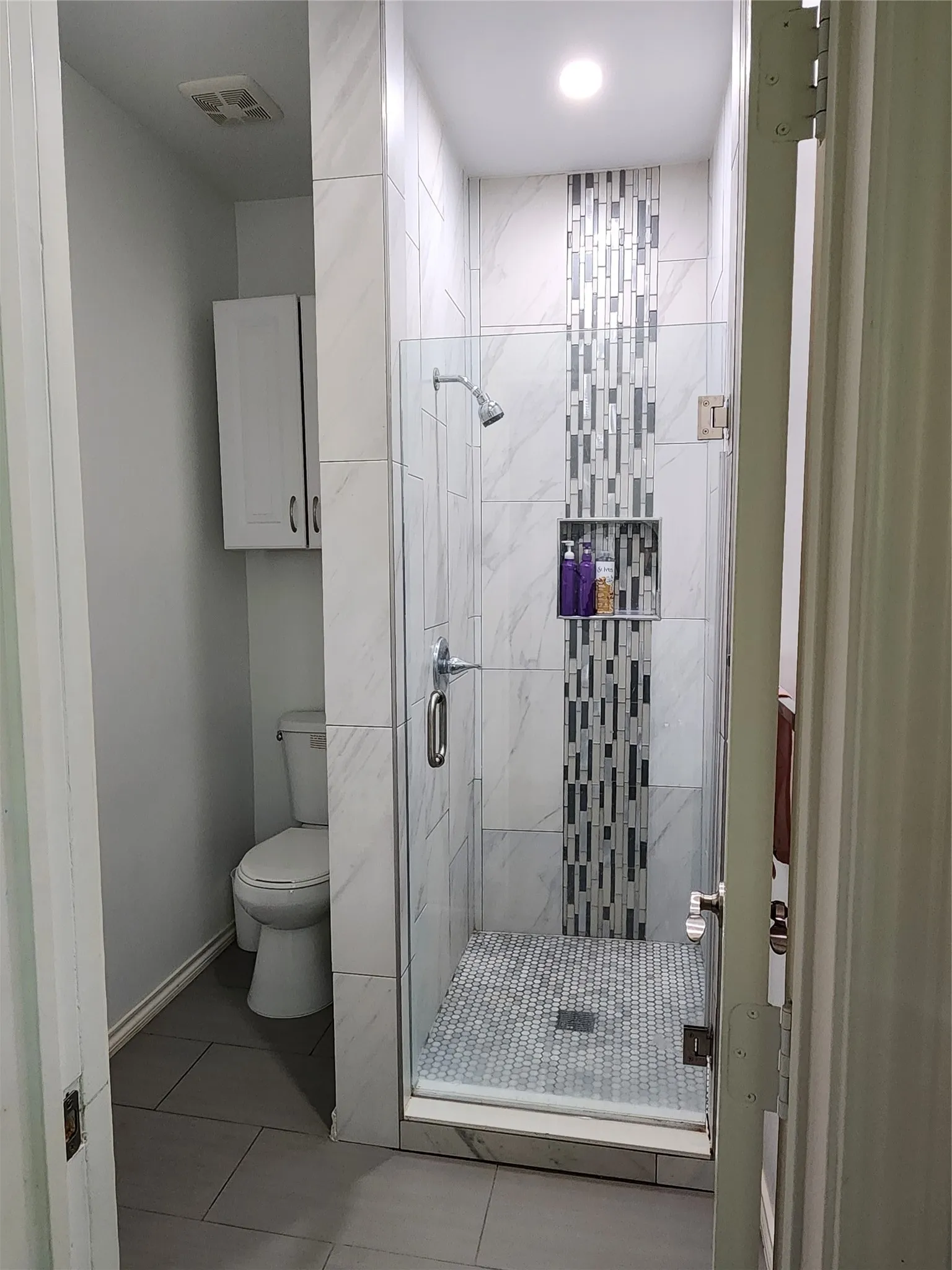 Single Family Residence For Sale in Ellis County , 607 Dr Martin Luther King Jr Boulevard, Waxahachie, Texas 75165, 3 Bedrooms, 2 Bathrooms, Garage spaces, 1,204 Sqft, built in 1920, Price $295,000, mls#21346533, Real Estate Agent in Waxahachie, Homes For Sale in Ellis county, Homes For Sale in Waxahachie, Realtor in Waxahachie Texas, Real Estate Brokerage Independent Realty Texas, Luminita Cordes Realtor