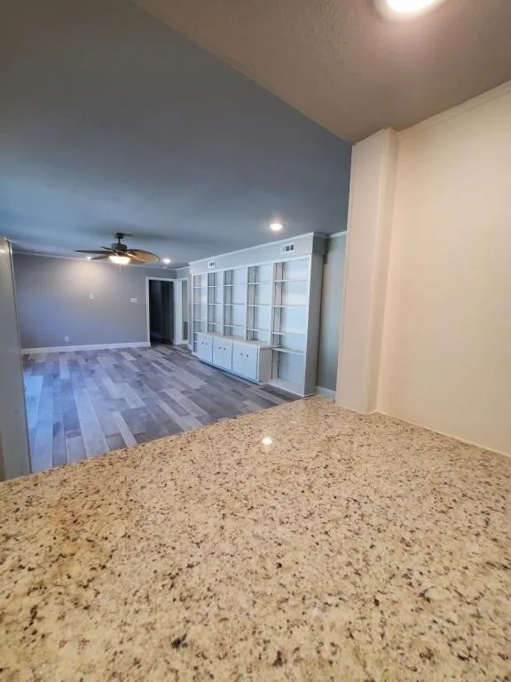 Single Family Residence For Rent in Fannin County , 503 E 13th Street, Bonham, Texas 75418, 4 Bedroom, 3 Bathroom, 2 Garage spaces, 2,700 Sqft, built in 1950, mls#21345420, Real Estate Agent in Bonham, Homes For Rent in Fannin county, Homes For Rent in Bonham, Realtor in Bonham Texas, Real Estate Brokerage Independent Realty Texas, Luminita Cordes Realtor