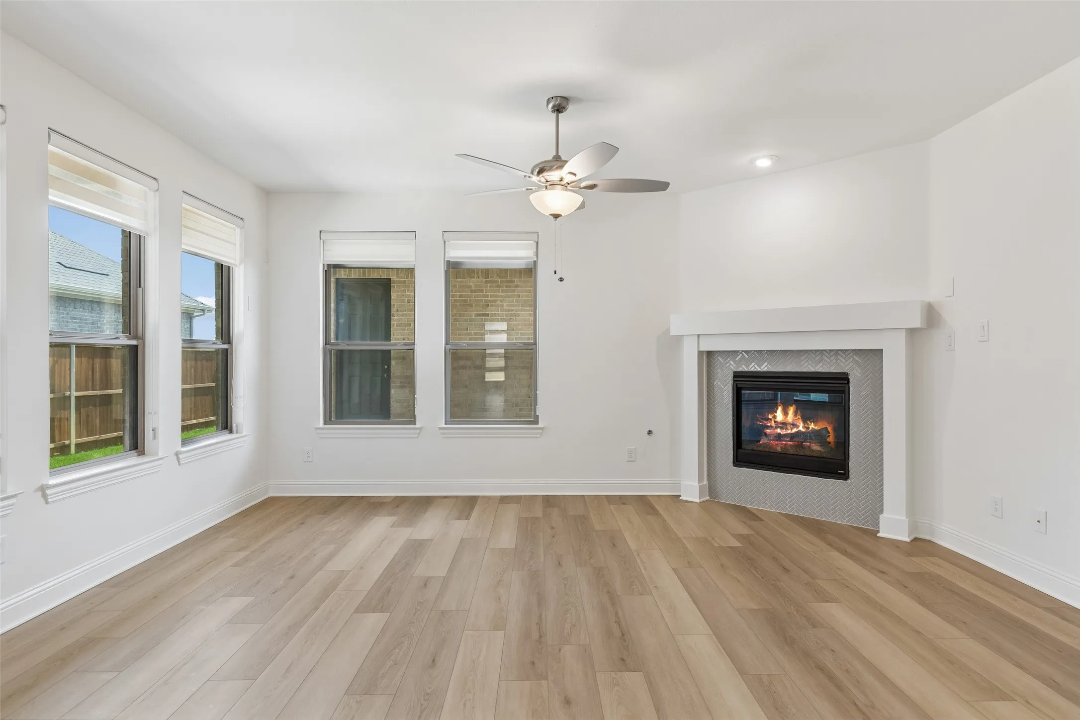 Single Family Residence For Sale in Collin County , 2708 Holland Court, Celina, Texas 75009, 4 Bedroom, 3 Bathroom, 2 Garage spaces, 2,746 Sqft, built in 2024, mls#21342174, Real Estate Agent in Celina, Homes For Sale in Collin county, Homes For Sale in Celina, Realtor in Celina Texas, Real Estate Brokerage Independent Realty Texas, Luminita Cordes Realtor