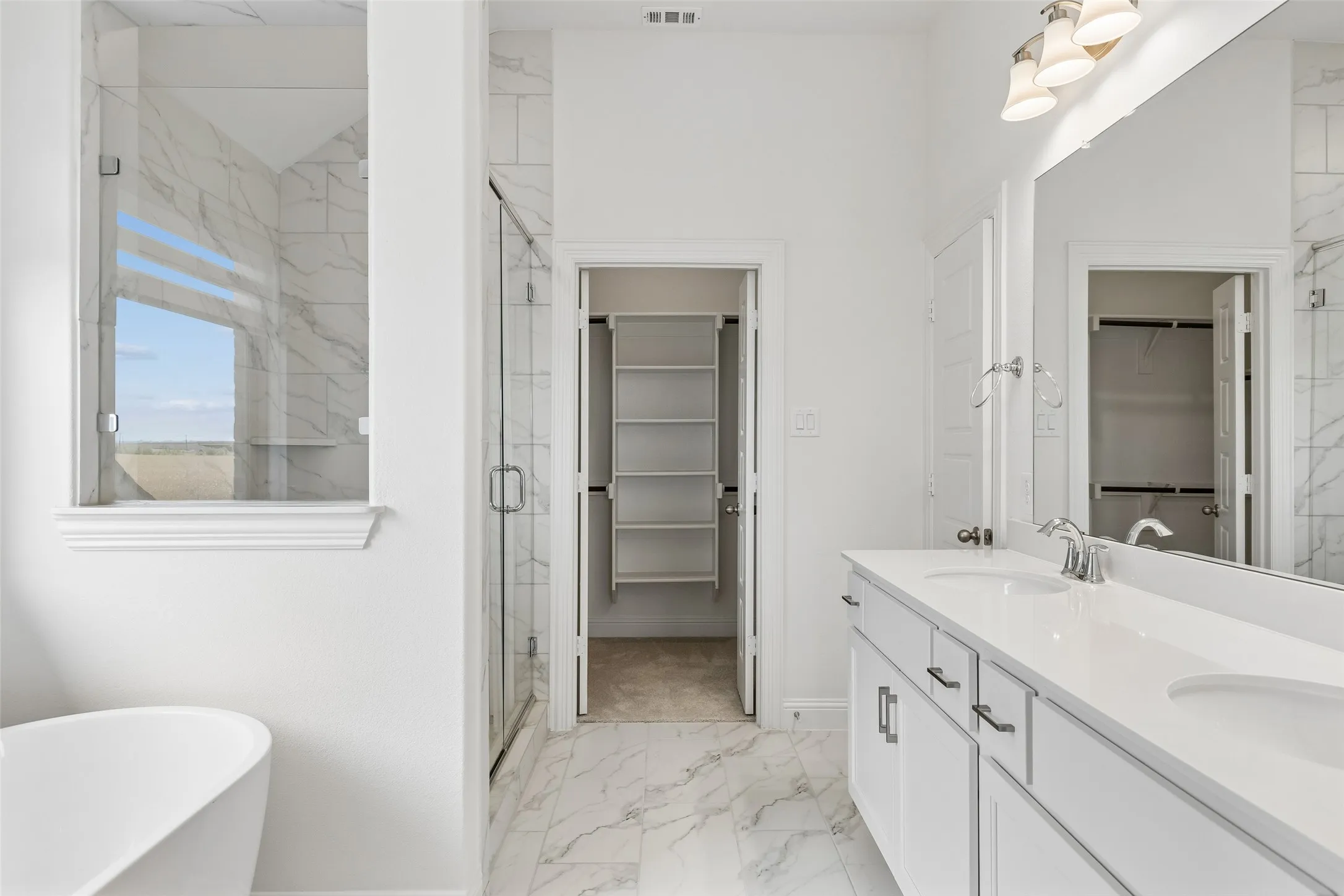 Single Family Residence For Sale in Collin County , 2708 Holland Court, Celina, Texas 75009, 4 Bedroom, 3 Bathroom, 2 Garage spaces, 2,746 Sqft, built in 2024, mls#21342174, Real Estate Agent in Celina, Homes For Sale in Collin county, Homes For Sale in Celina, Realtor in Celina Texas, Real Estate Brokerage Independent Realty Texas, Luminita Cordes Realtor