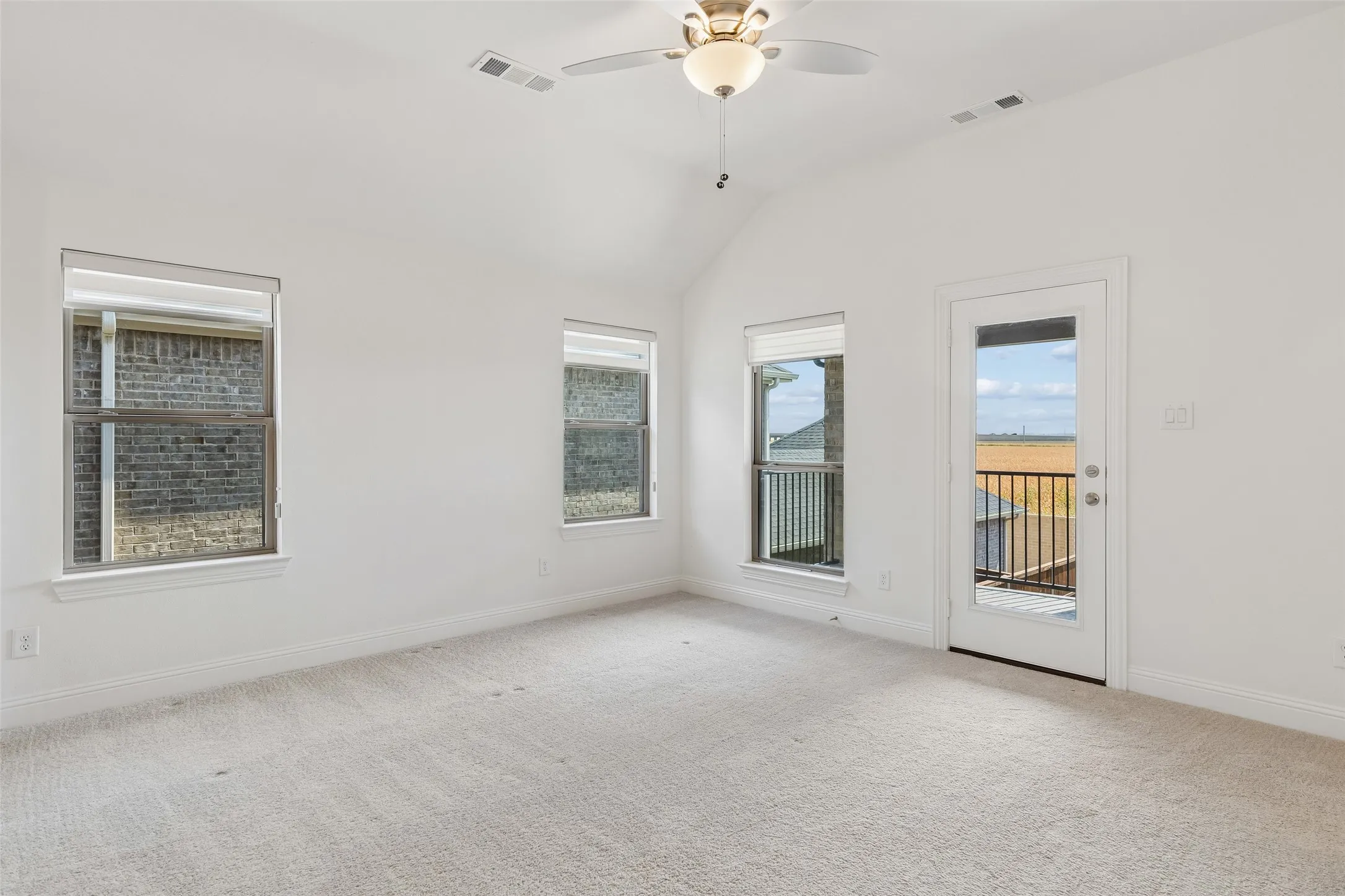 Single Family Residence For Sale in Collin County , 2708 Holland Court, Celina, Texas 75009, 4 Bedroom, 3 Bathroom, 2 Garage spaces, 2,746 Sqft, built in 2024, mls#21342174, Real Estate Agent in Celina, Homes For Sale in Collin county, Homes For Sale in Celina, Realtor in Celina Texas, Real Estate Brokerage Independent Realty Texas, Luminita Cordes Realtor