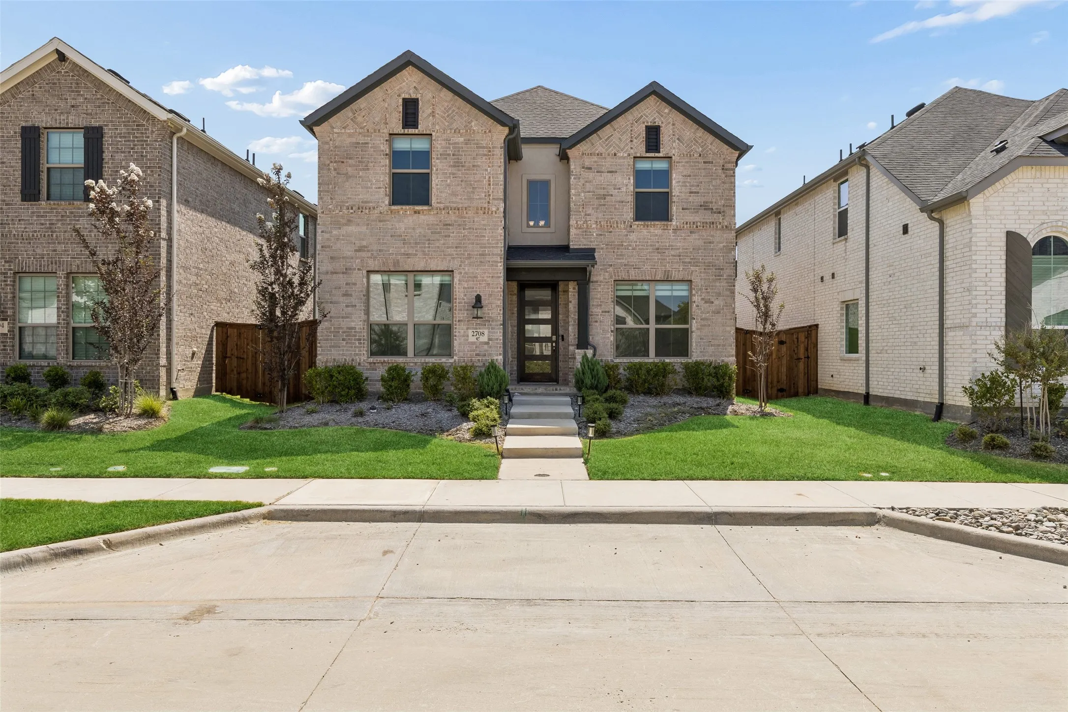 Single Family Residence For Sale in Collin County , 2708 Holland Court, Celina, Texas 75009, 4 Bedroom, 3 Bathroom, 2 Garage spaces, 2,746 Sqft, built in 2024, mls#21342174, Real Estate Agent in Celina, Homes For Sale in Collin county, Homes For Sale in Celina, Realtor in Celina Texas, Real Estate Brokerage Independent Realty Texas, Luminita Cordes Realtor