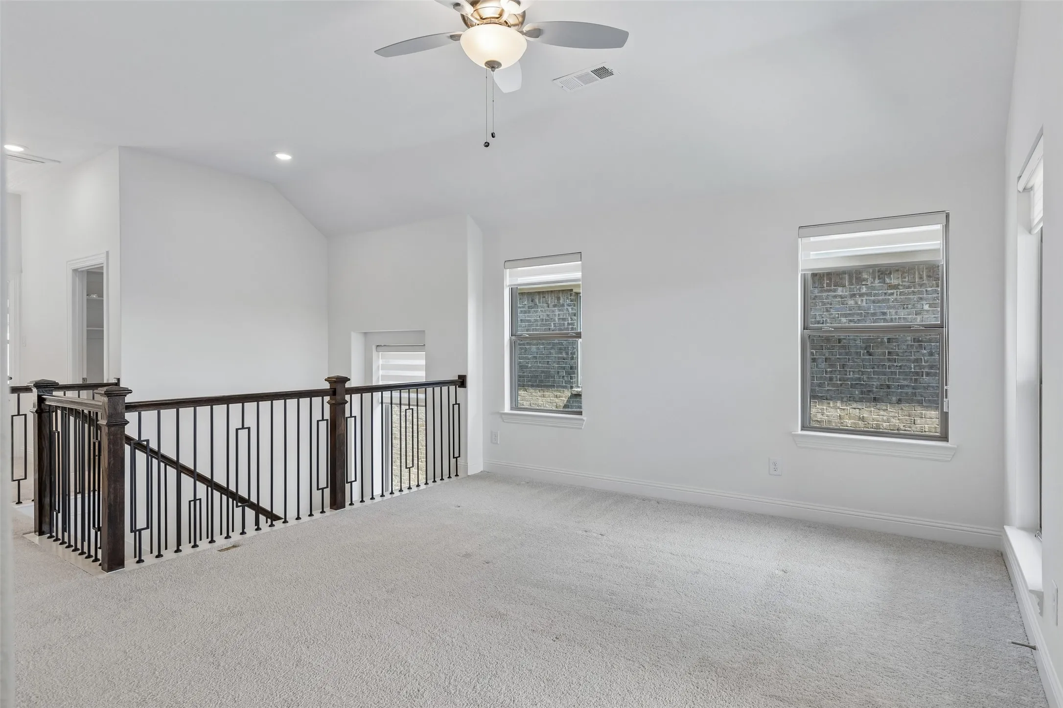 Single Family Residence For Sale in Collin County , 2708 Holland Court, Celina, Texas 75009, 4 Bedroom, 3 Bathroom, 2 Garage spaces, 2,746 Sqft, built in 2024, mls#21342174, Real Estate Agent in Celina, Homes For Sale in Collin county, Homes For Sale in Celina, Realtor in Celina Texas, Real Estate Brokerage Independent Realty Texas, Luminita Cordes Realtor