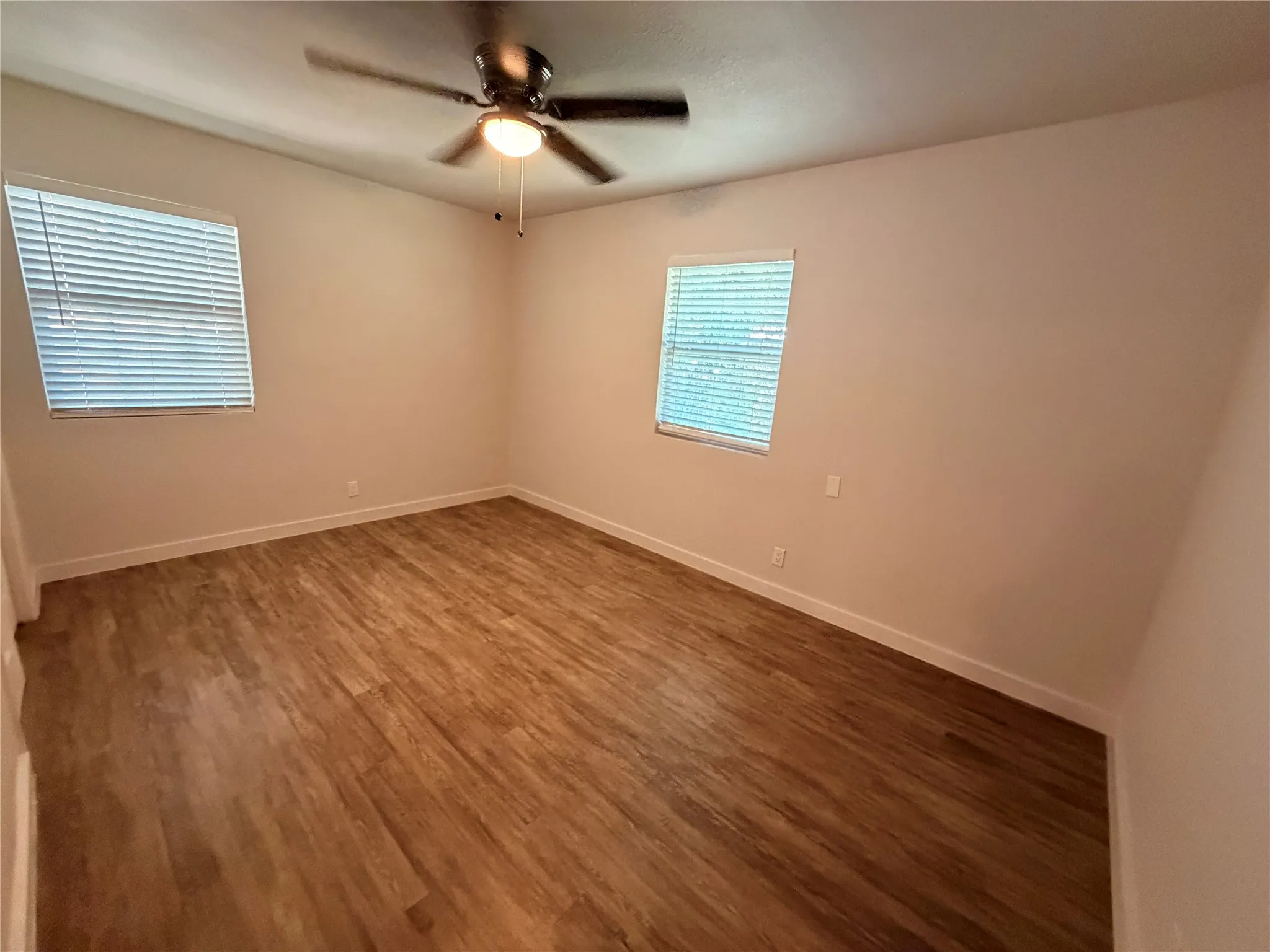 Single Family Residence For Rent in Dallas County , 12244 Willowdell Drive, Dallas, Texas 75243, 4 Bedroom, 2 Bathroom, Garage spaces, 1,255 Sqft, built in 1957, mls#21347414, Real Estate Agent in Dallas, Homes For Rent in Dallas county, Homes For Rent in Dallas, Realtor in Dallas Texas, Real Estate Brokerage Independent Realty Texas, Luminita Cordes Realtor