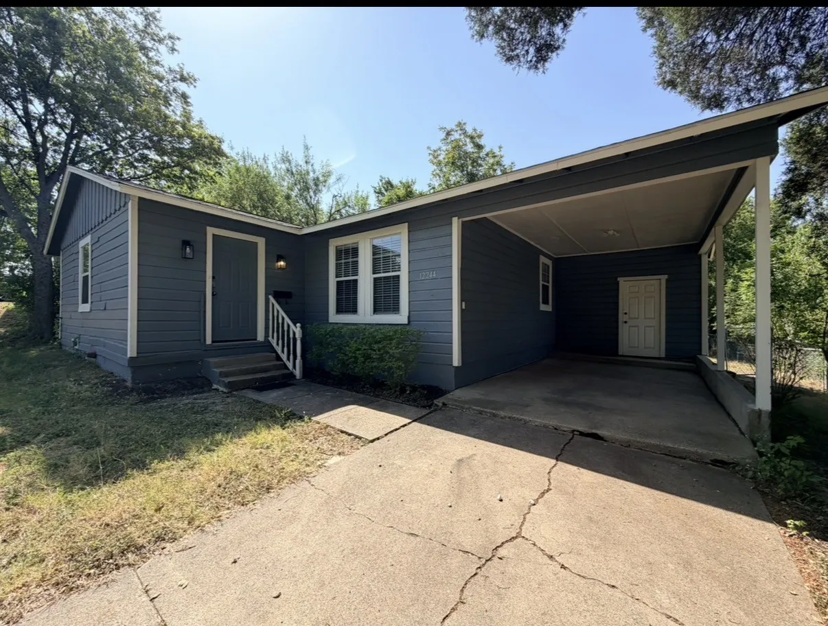 Single Family Residence For Rent in Dallas County , 12244 Willowdell Drive, Dallas, Texas 75243, 4 Bedroom, 2 Bathroom, Garage spaces, 1,255 Sqft, built in 1957, mls#21347414, Real Estate Agent in Dallas, Homes For Rent in Dallas county, Homes For Rent in Dallas, Realtor in Dallas Texas, Real Estate Brokerage Independent Realty Texas, Luminita Cordes Realtor