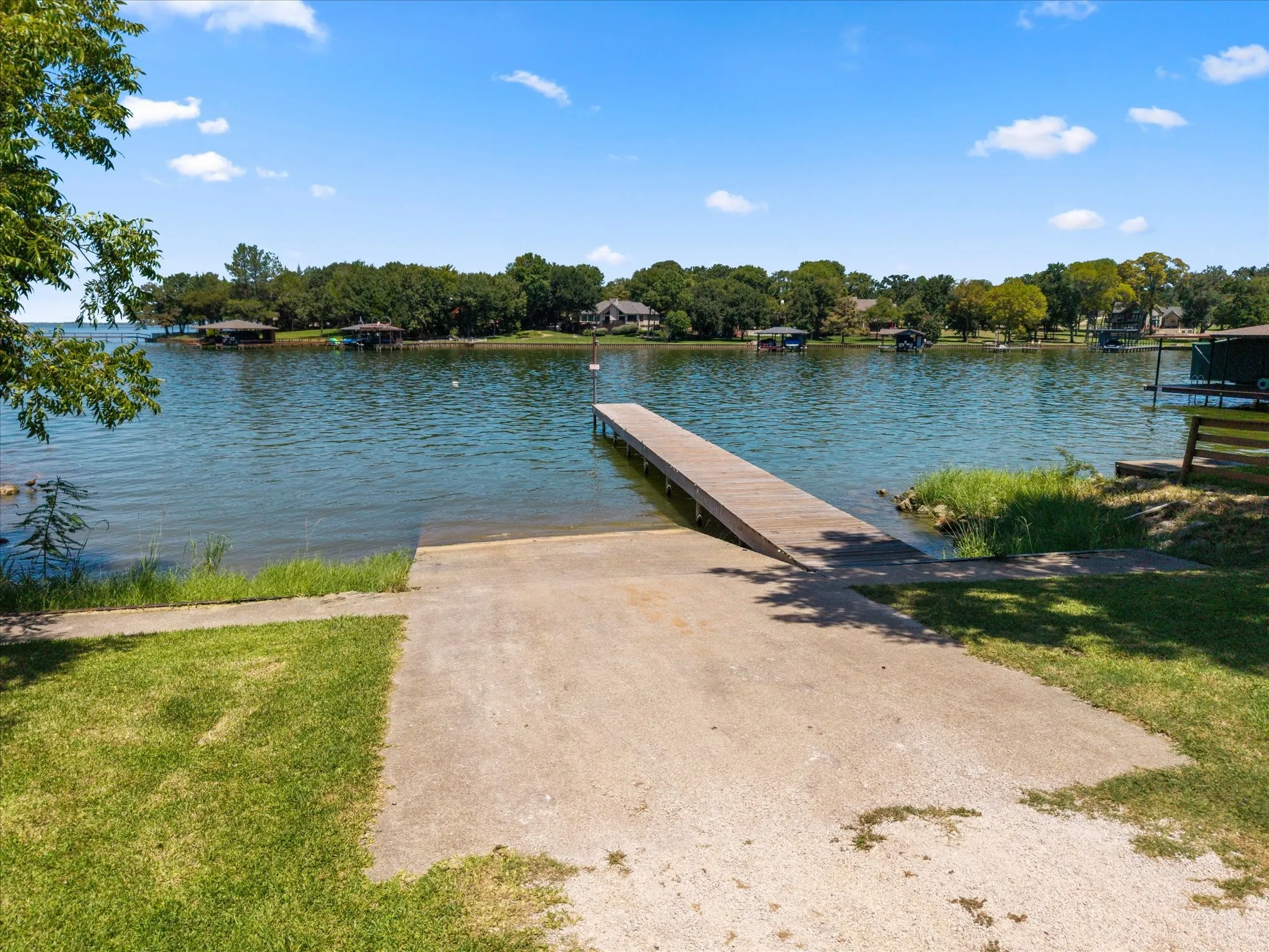 Unimproved Land For Sale in Navarro County , Lt 65 Sombrilla, Kerens, Texas 75144, 0, 0, Garage spaces, 0 Sqft, built in 0, mls#21347156, Real Estate Agent in Kerens, Homes For Sale in Navarro county, Homes For Sale in Kerens, Realtor in Kerens Texas, Real Estate Brokerage Independent Realty Texas, Luminita Cordes Realtor