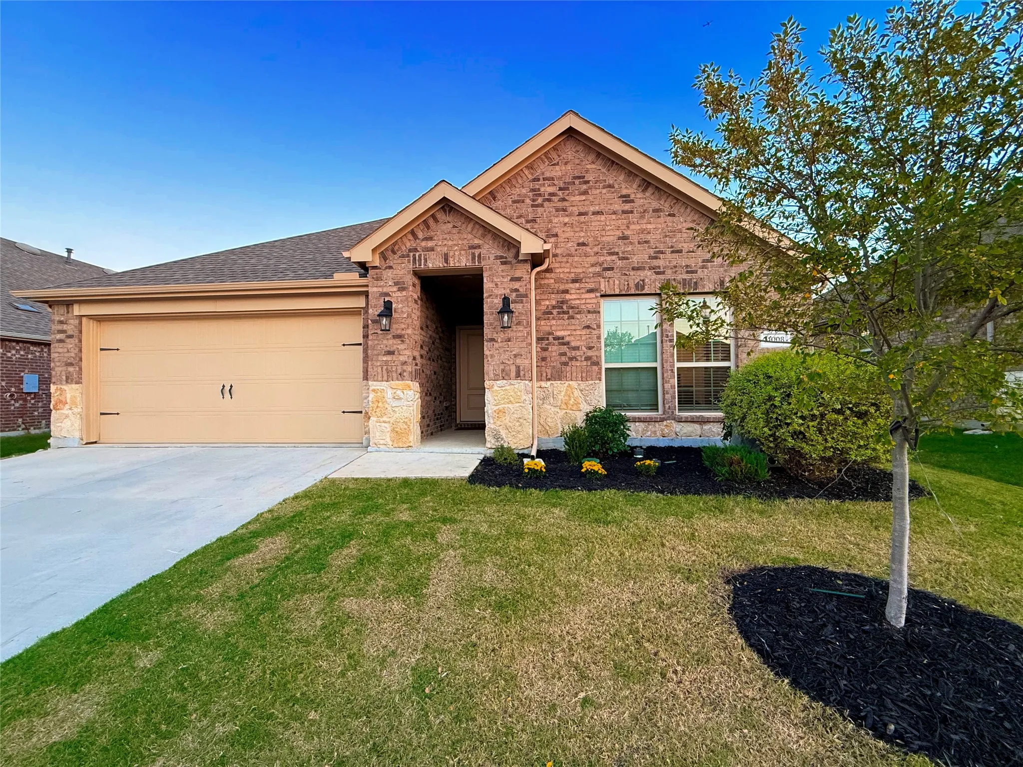 Single Family Residence For Sale in Denton County , 11008 Summer Rain Boulevard, Aubrey, Texas 76227, 4 Bedrooms, 2 Bathrooms, 2 Garage spaces, 1,887 Sqft, built in 2022, Price $335,000, mls#21345224, Real Estate Agent in Aubrey, Homes For Sale in Denton county, Homes For Sale in Aubrey, Realtor in Aubrey Texas, Real Estate Brokerage Independent Realty Texas, Luminita Cordes Realtor