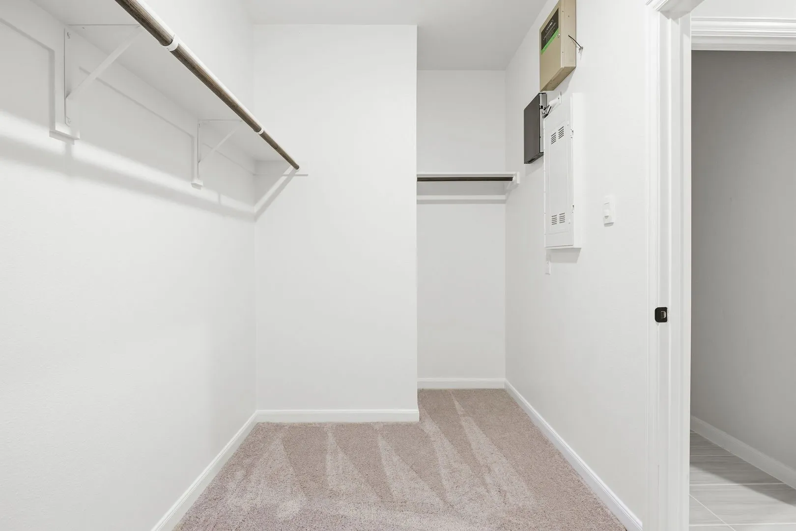 25-web-or-mls-508-hickory-rdg-dr