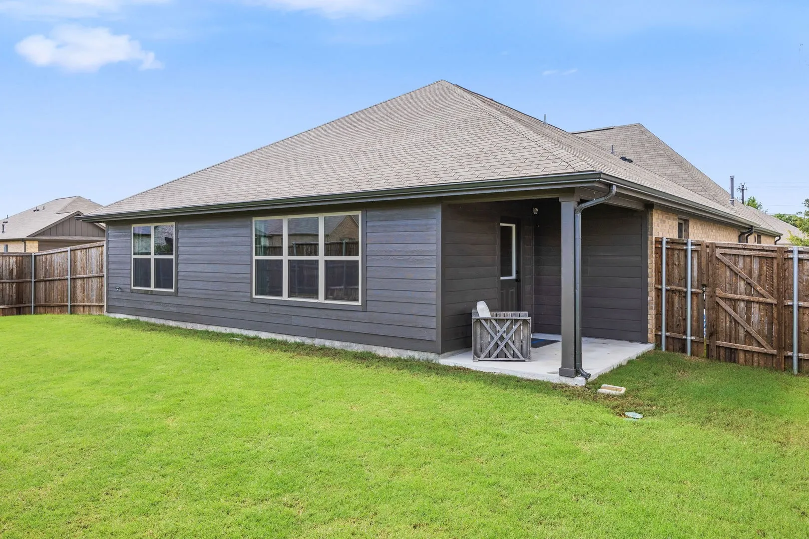 29-web-or-mls-508-hickory-rdg-dr