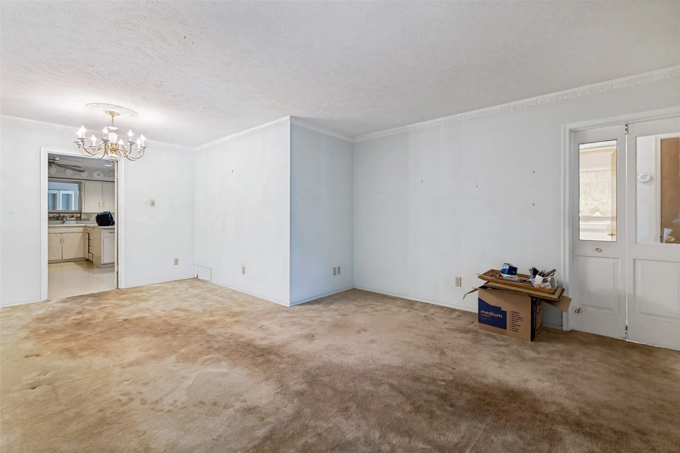 Duplex For Sale in Dallas County , 8211 Lullwater Drive, Dallas, Texas 75218, 4 Bedroom, 4 Bathroom, Garage spaces, 0 Sqft, built in 1968, mls#21347358, Real Estate Agent in Dallas, Homes For Sale in Dallas county, Homes For Sale in Dallas, Realtor in Dallas Texas, Real Estate Brokerage Independent Realty Texas, Luminita Cordes Realtor