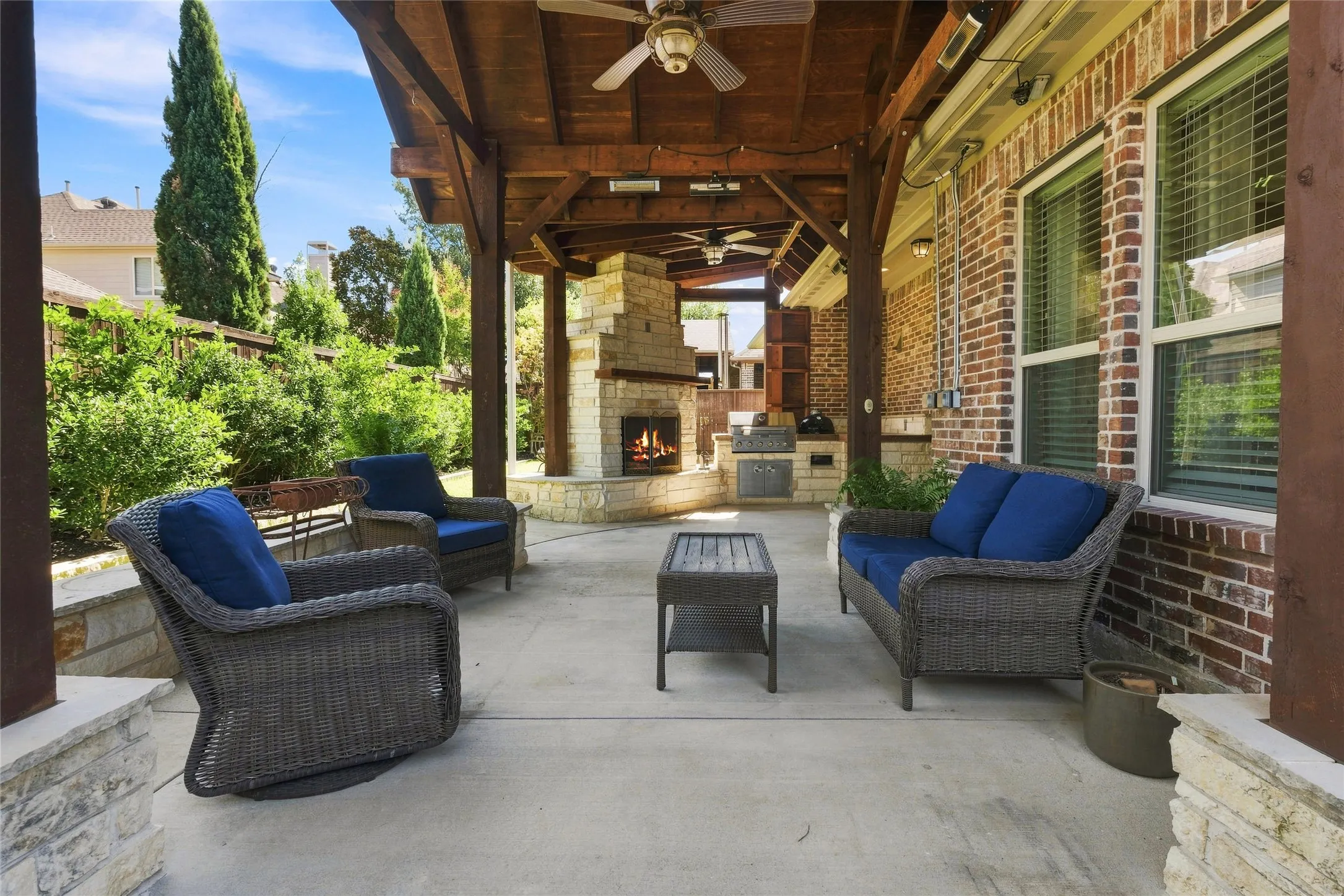 Single Family Residence For Sale in Collin County , 7800 Rockledge Drive, Mc Kinney, Texas 75071, 4 Bedroom, 3 Bathroom, 2 Garage spaces, 2,513 Sqft, built in 2011, mls#21343341, Real Estate Agent in Mc Kinney, Homes For Sale in Collin county, Homes For Sale in Mc Kinney, Realtor in Mc Kinney Texas, Real Estate Brokerage Independent Realty Texas, Luminita Cordes Realtor