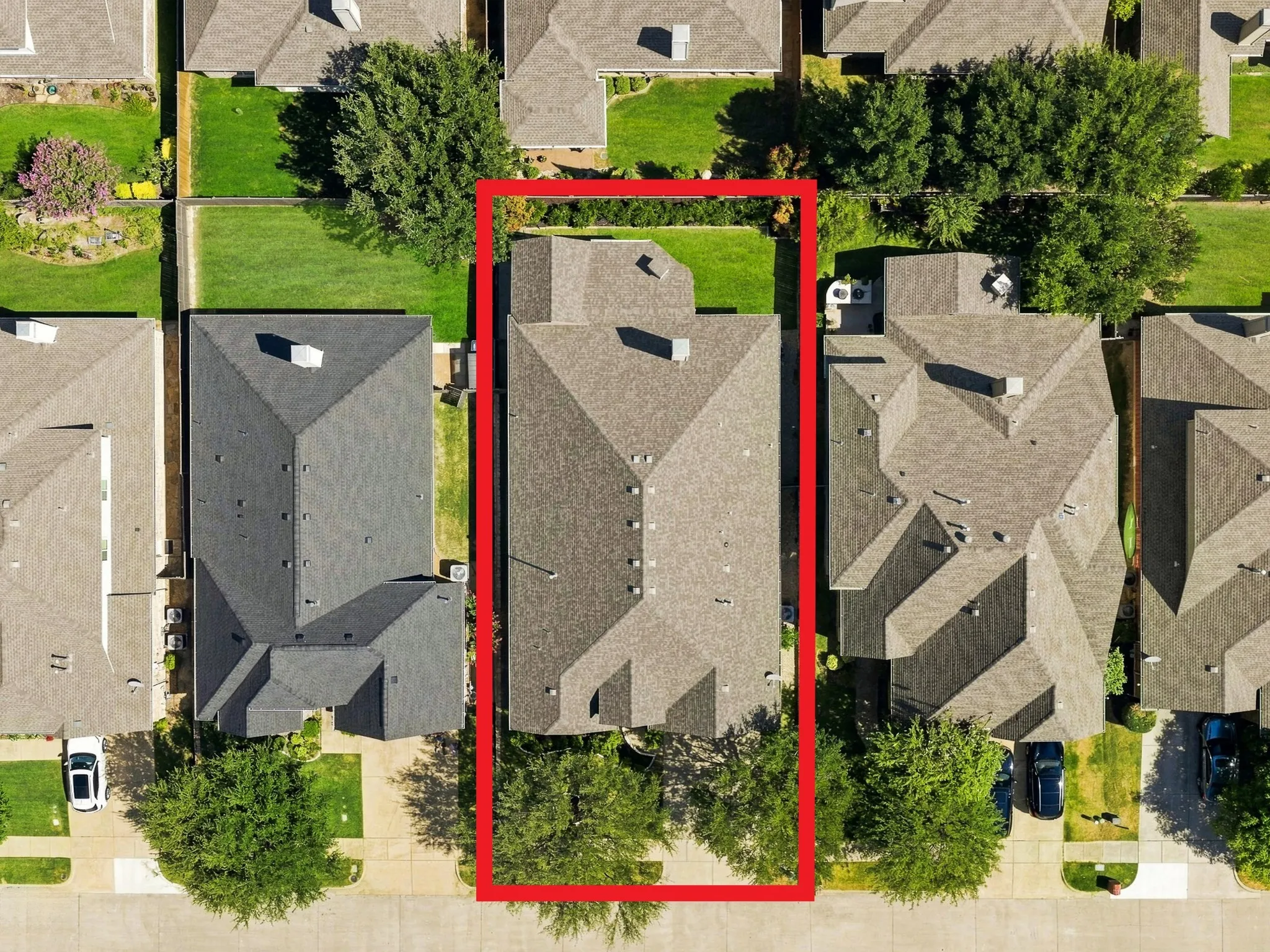 Single Family Residence For Sale in Collin County , 7800 Rockledge Drive, Mc Kinney, Texas 75071, 4 Bedroom, 3 Bathroom, 2 Garage spaces, 2,513 Sqft, built in 2011, mls#21343341, Real Estate Agent in Mc Kinney, Homes For Sale in Collin county, Homes For Sale in Mc Kinney, Realtor in Mc Kinney Texas, Real Estate Brokerage Independent Realty Texas, Luminita Cordes Realtor