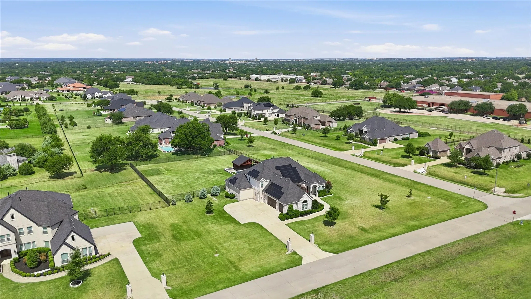 Single Family Residence For Sale in Collin County , 5409 Cheyenne Drive, Parker, Texas 75002, 5 Bedroom, 5 Bathroom, 3 Garage spaces, 4,310 Sqft, built in 2018, mls#21338357, Real Estate Agent in Parker, Homes For Sale in Collin county, Homes For Sale in Parker, Realtor in Parker Texas, Real Estate Brokerage Independent Realty Texas, Luminita Cordes Realtor