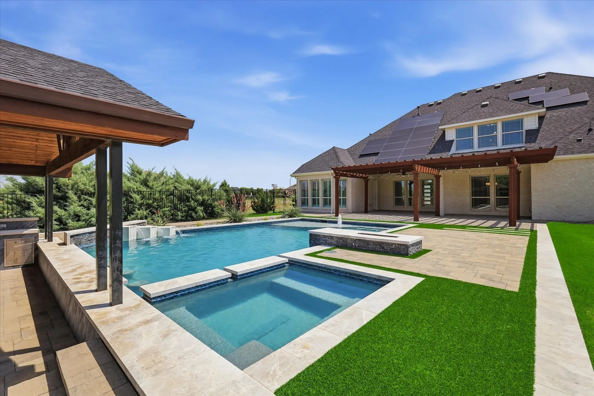 Single Family Residence For Sale in Collin County , 5409 Cheyenne Drive, Parker, Texas 75002, 5 Bedroom, 5 Bathroom, 3 Garage spaces, 4,310 Sqft, built in 2018, mls#21338357, Real Estate Agent in Parker, Homes For Sale in Collin county, Homes For Sale in Parker, Realtor in Parker Texas, Real Estate Brokerage Independent Realty Texas, Luminita Cordes Realtor