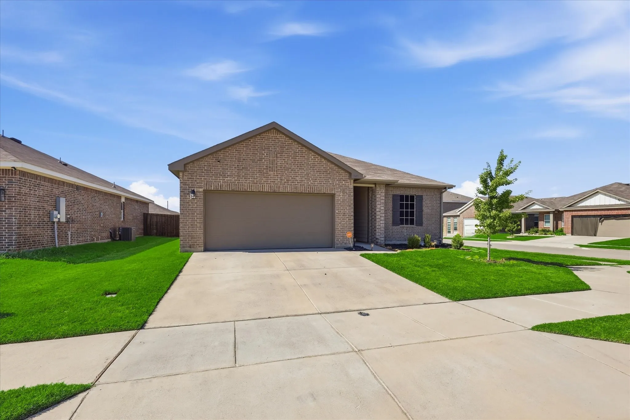 Single Family Residence For Sale in Tarrant County , 5345 Hull Court, Fort Worth, Texas 76179, 4 Bedroom, 2 Bathroom, 2 Garage spaces, 1,882 Sqft, built in 2020, mls#21344323, Real Estate Agent in Fort Worth, Homes For Sale in Tarrant county, Homes For Sale in Fort Worth, Realtor in Fort Worth Texas, Real Estate Brokerage Independent Realty Texas, Luminita Cordes Realtor