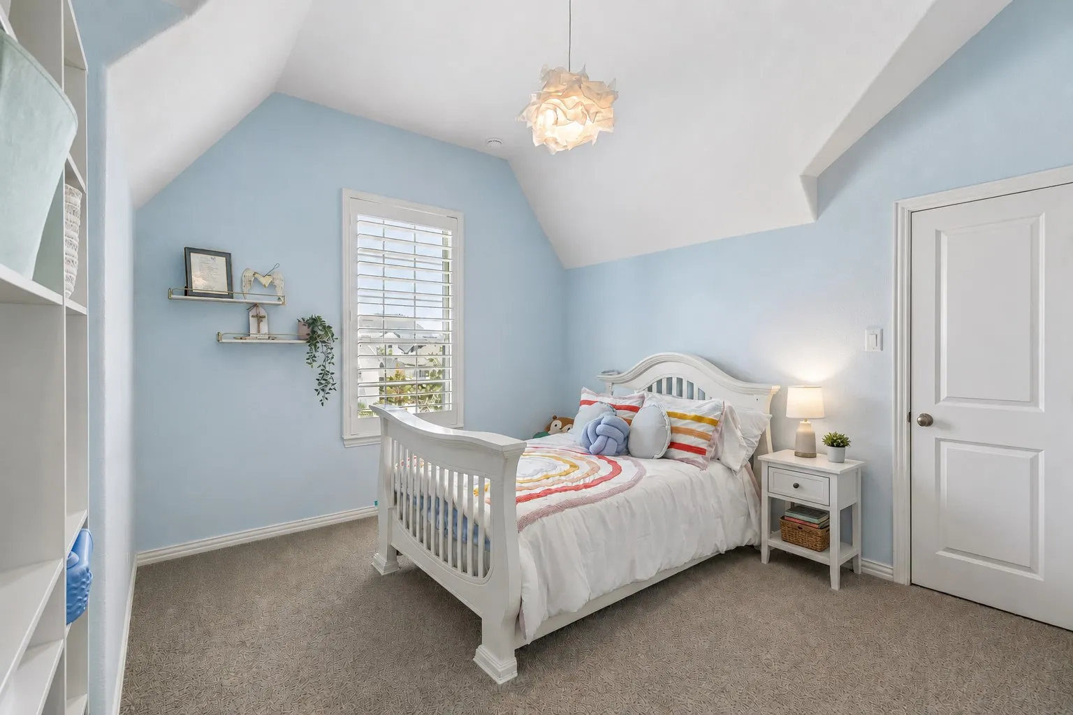 Single Family Residence For Sale in Denton County , 6166 Loxton Boulevard, Frisco, Texas 75034, 5 Bedroom, 7 Bathroom, 3 Garage spaces, 4,440 Sqft, built in 2017, mls#21345543, Real Estate Agent in Frisco, Homes For Sale in Denton county, Homes For Sale in Frisco, Realtor in Frisco Texas, Real Estate Brokerage Independent Realty Texas, Luminita Cordes Realtor