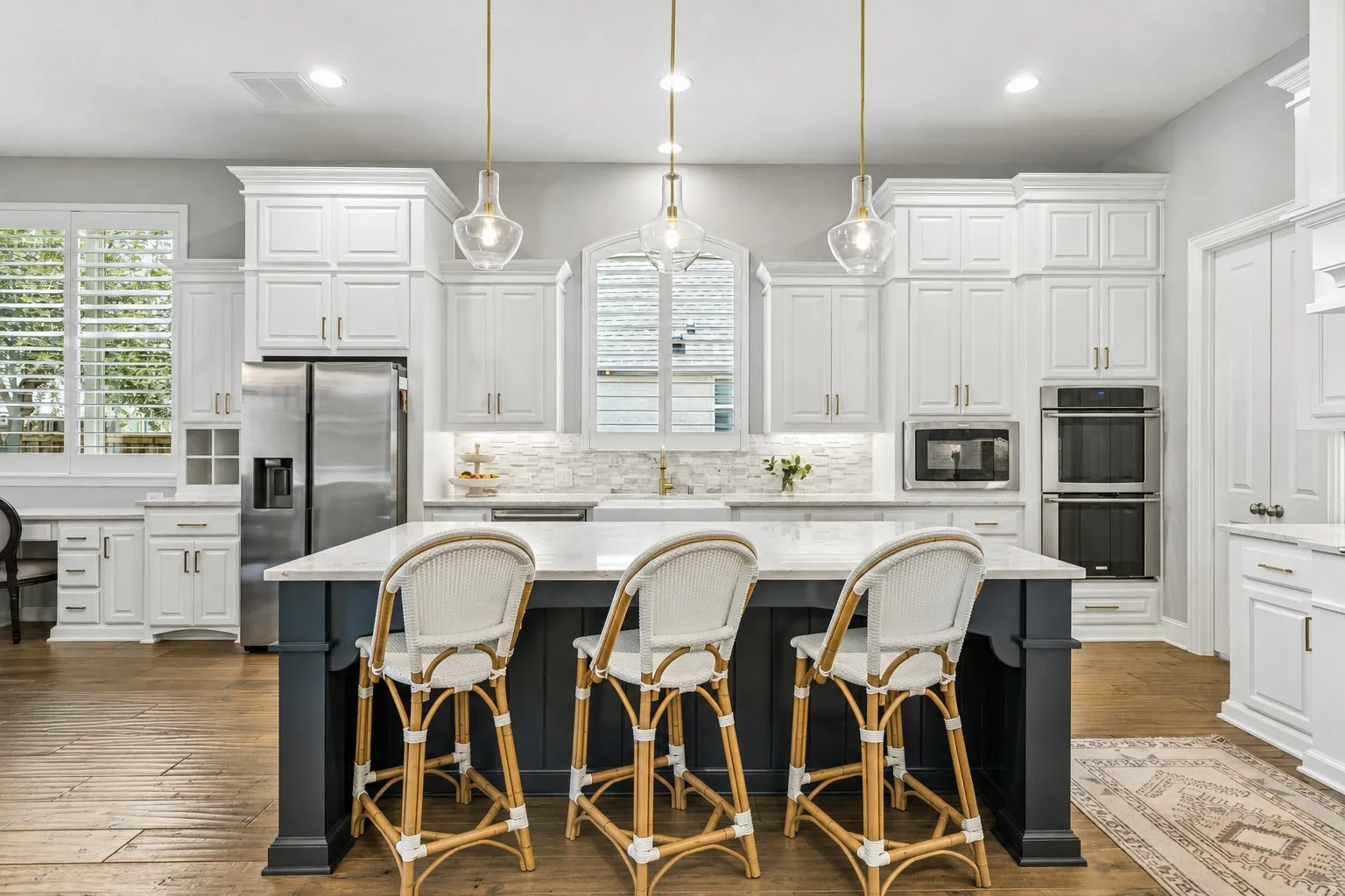 Single Family Residence For Sale in Denton County , 6166 Loxton Boulevard, Frisco, Texas 75034, 5 Bedroom, 7 Bathroom, 3 Garage spaces, 4,440 Sqft, built in 2017, mls#21345543, Real Estate Agent in Frisco, Homes For Sale in Denton county, Homes For Sale in Frisco, Realtor in Frisco Texas, Real Estate Brokerage Independent Realty Texas, Luminita Cordes Realtor