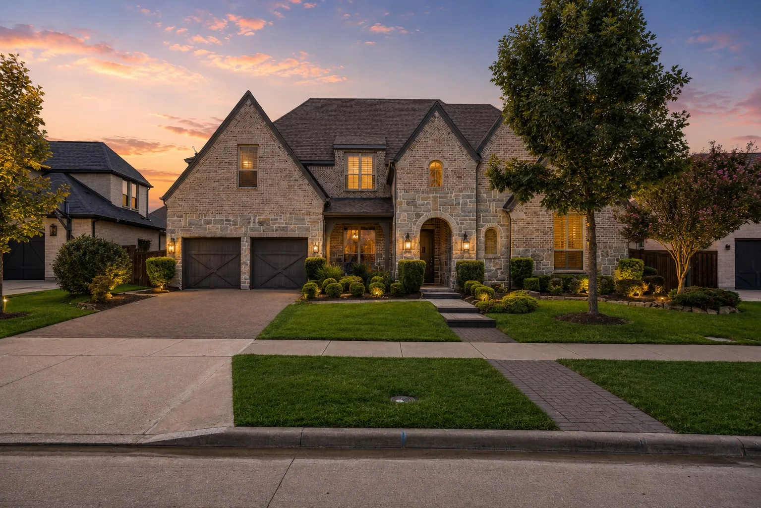 Single Family Residence For Sale in Denton County , 6166 Loxton Boulevard, Frisco, Texas 75034, 5 Bedroom, 7 Bathroom, 3 Garage spaces, 4,440 Sqft, built in 2017, mls#21345543, Real Estate Agent in Frisco, Homes For Sale in Denton county, Homes For Sale in Frisco, Realtor in Frisco Texas, Real Estate Brokerage Independent Realty Texas, Luminita Cordes Realtor