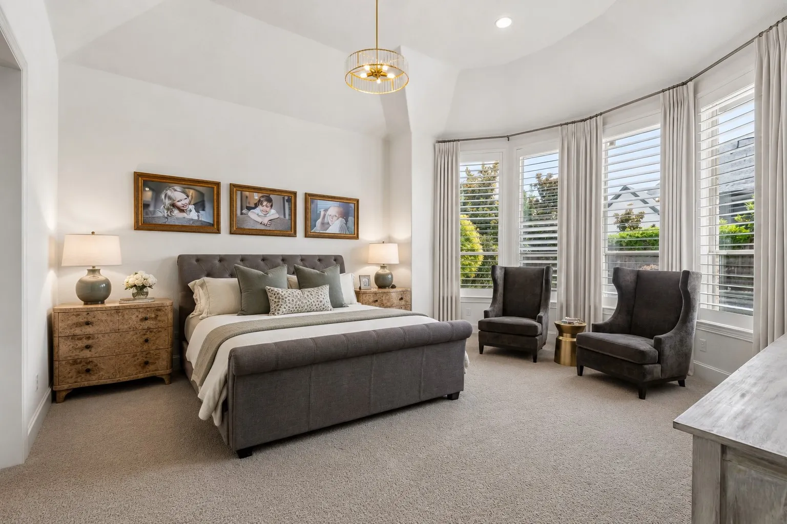 Single Family Residence For Sale in Denton County , 6166 Loxton Boulevard, Frisco, Texas 75034, 5 Bedroom, 7 Bathroom, 3 Garage spaces, 4,440 Sqft, built in 2017, mls#21345543, Real Estate Agent in Frisco, Homes For Sale in Denton county, Homes For Sale in Frisco, Realtor in Frisco Texas, Real Estate Brokerage Independent Realty Texas, Luminita Cordes Realtor