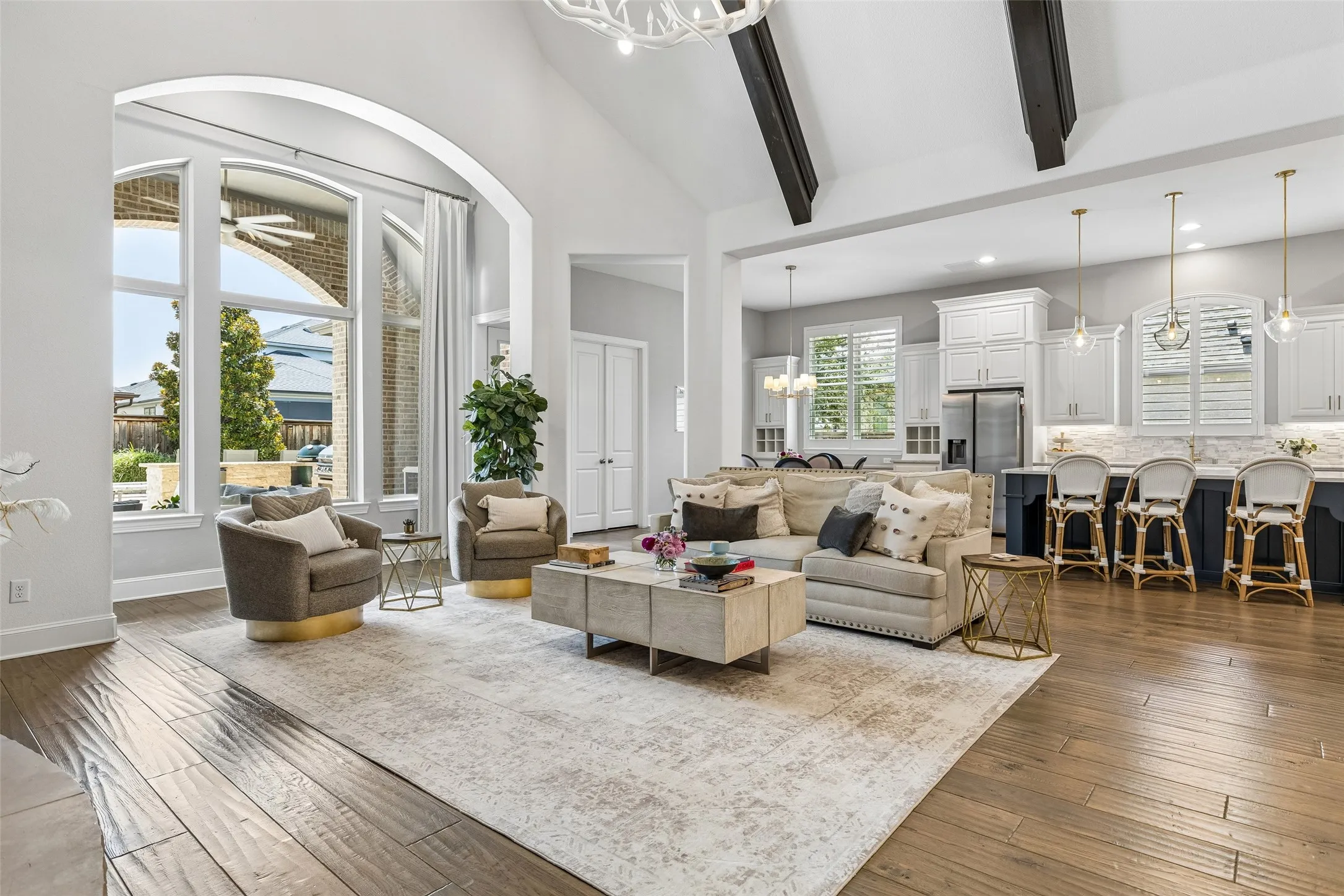 Single Family Residence For Sale in Denton County , 6166 Loxton Boulevard, Frisco, Texas 75034, 5 Bedroom, 7 Bathroom, 3 Garage spaces, 4,440 Sqft, built in 2017, mls#21345543, Real Estate Agent in Frisco, Homes For Sale in Denton county, Homes For Sale in Frisco, Realtor in Frisco Texas, Real Estate Brokerage Independent Realty Texas, Luminita Cordes Realtor