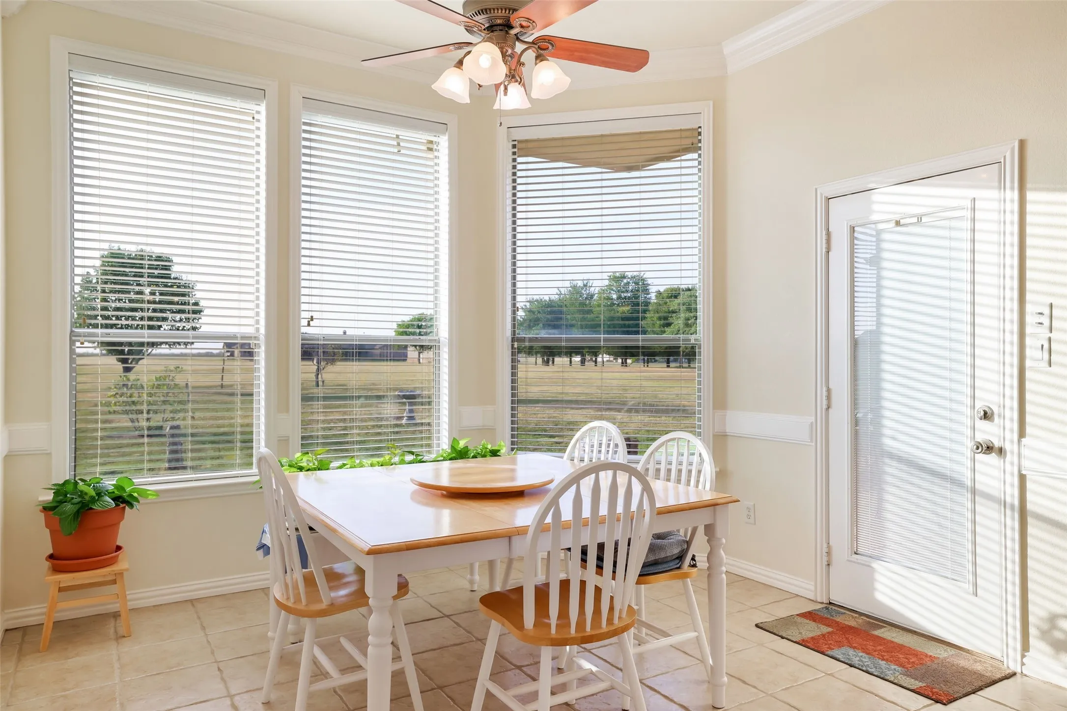 Single Family Residence For Sale in Rockwall County , 760 Hidden Pass, Royse City, Texas 75189, 4 Bedroom, 3 Bathroom, 3 Garage spaces, 2,534 Sqft, built in 2003, mls#21347445, Real Estate Agent in Royse City, Homes For Sale in Rockwall county, Homes For Sale in Royse City, Realtor in Royse City Texas, Real Estate Brokerage Independent Realty Texas, Luminita Cordes Realtor