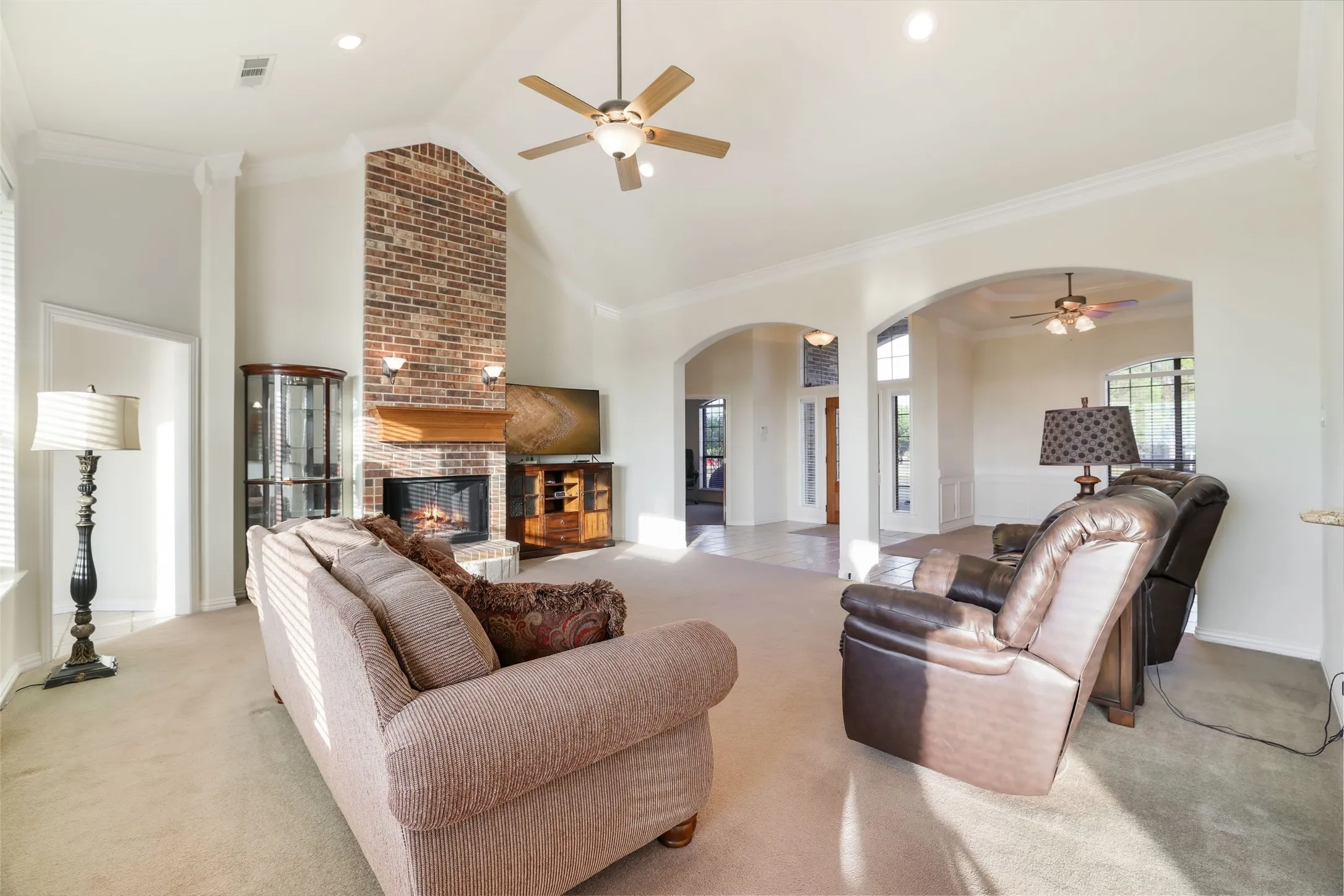Single Family Residence For Sale in Rockwall County , 760 Hidden Pass, Royse City, Texas 75189, 4 Bedroom, 3 Bathroom, 3 Garage spaces, 2,534 Sqft, built in 2003, mls#21347445, Real Estate Agent in Royse City, Homes For Sale in Rockwall county, Homes For Sale in Royse City, Realtor in Royse City Texas, Real Estate Brokerage Independent Realty Texas, Luminita Cordes Realtor