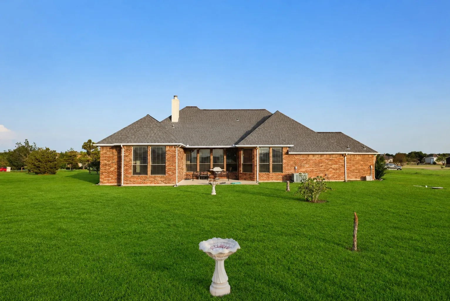 Single Family Residence For Sale in Rockwall County , 760 Hidden Pass, Royse City, Texas 75189, 4 Bedroom, 3 Bathroom, 3 Garage spaces, 2,534 Sqft, built in 2003, mls#21347445, Real Estate Agent in Royse City, Homes For Sale in Rockwall county, Homes For Sale in Royse City, Realtor in Royse City Texas, Real Estate Brokerage Independent Realty Texas, Luminita Cordes Realtor