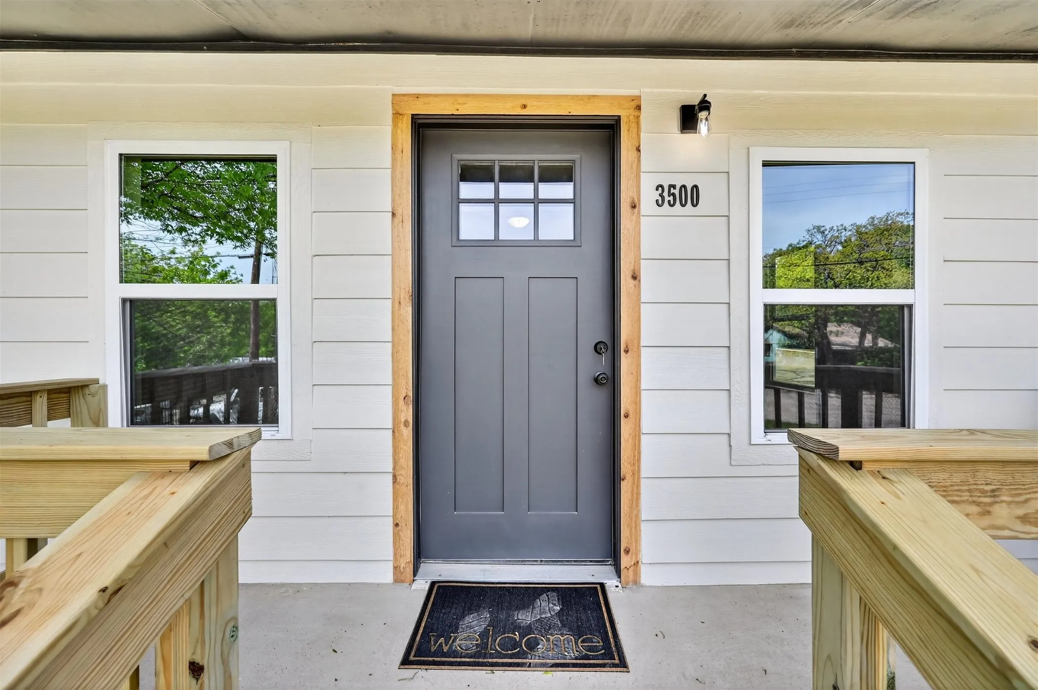 Single Family Residence For Sale in Tarrant County , 3500 Baylor Street, Fort Worth, Texas 76119, 3 Bedroom, 1 Bathroom, Garage spaces, 1,176 Sqft, built in 1950, mls#21346974, Real Estate Agent in Fort Worth, Homes For Sale in Tarrant county, Homes For Sale in Fort Worth, Realtor in Fort Worth Texas, Real Estate Brokerage Independent Realty Texas, Luminita Cordes Realtor