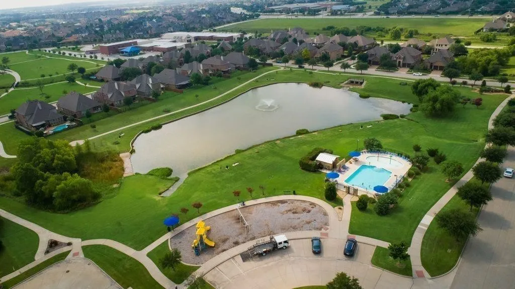 Single Family Residence For Rent in Denton County , 3038 Reynolds Lane, Frisco, Texas 75033, 4 Bedroom, 2 Bathroom, 2 Garage spaces, 2,220 Sqft, built in 2009, mls#21342917, Real Estate Agent in Frisco, Homes For Rent in Denton county, Homes For Rent in Frisco, Realtor in Frisco Texas, Real Estate Brokerage Independent Realty Texas, Luminita Cordes Realtor