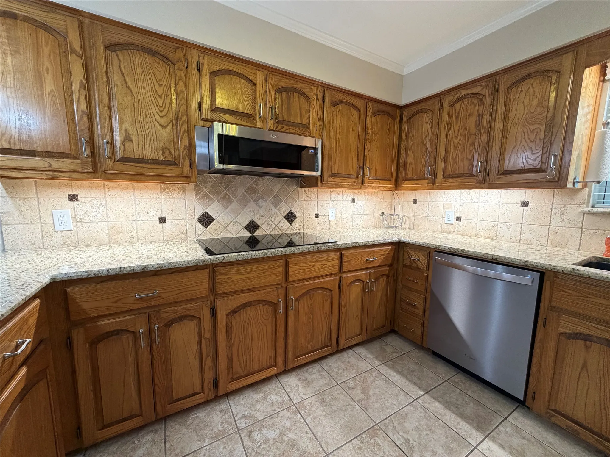 Single Family Residence For Sale in Brown County , 3 Brownstone Court, Brownwood, Texas 76801, 4 Bedroom, 3 Bathroom, 2 Garage spaces, 2,465 Sqft, built in 1986, mls#21347468, Real Estate Agent in Brownwood, Homes For Sale in Brown county, Homes For Sale in Brownwood, Realtor in Brownwood Texas, Real Estate Brokerage Independent Realty Texas, Luminita Cordes Realtor