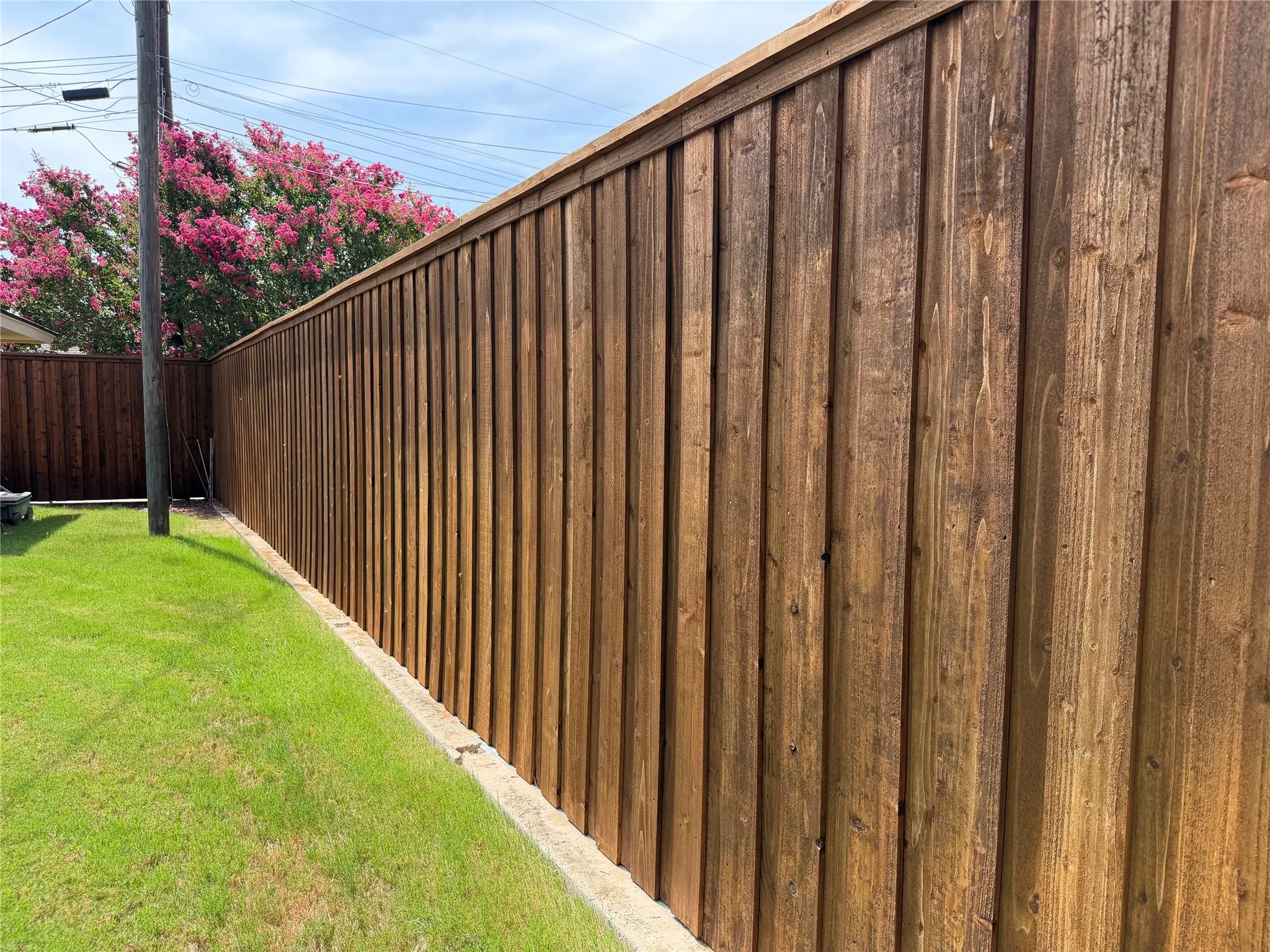 Single Family Residence For Sale in Brown County , 3 Brownstone Court, Brownwood, Texas 76801, 4 Bedroom, 3 Bathroom, 2 Garage spaces, 2,465 Sqft, built in 1986, mls#21347468, Real Estate Agent in Brownwood, Homes For Sale in Brown county, Homes For Sale in Brownwood, Realtor in Brownwood Texas, Real Estate Brokerage Independent Realty Texas, Luminita Cordes Realtor