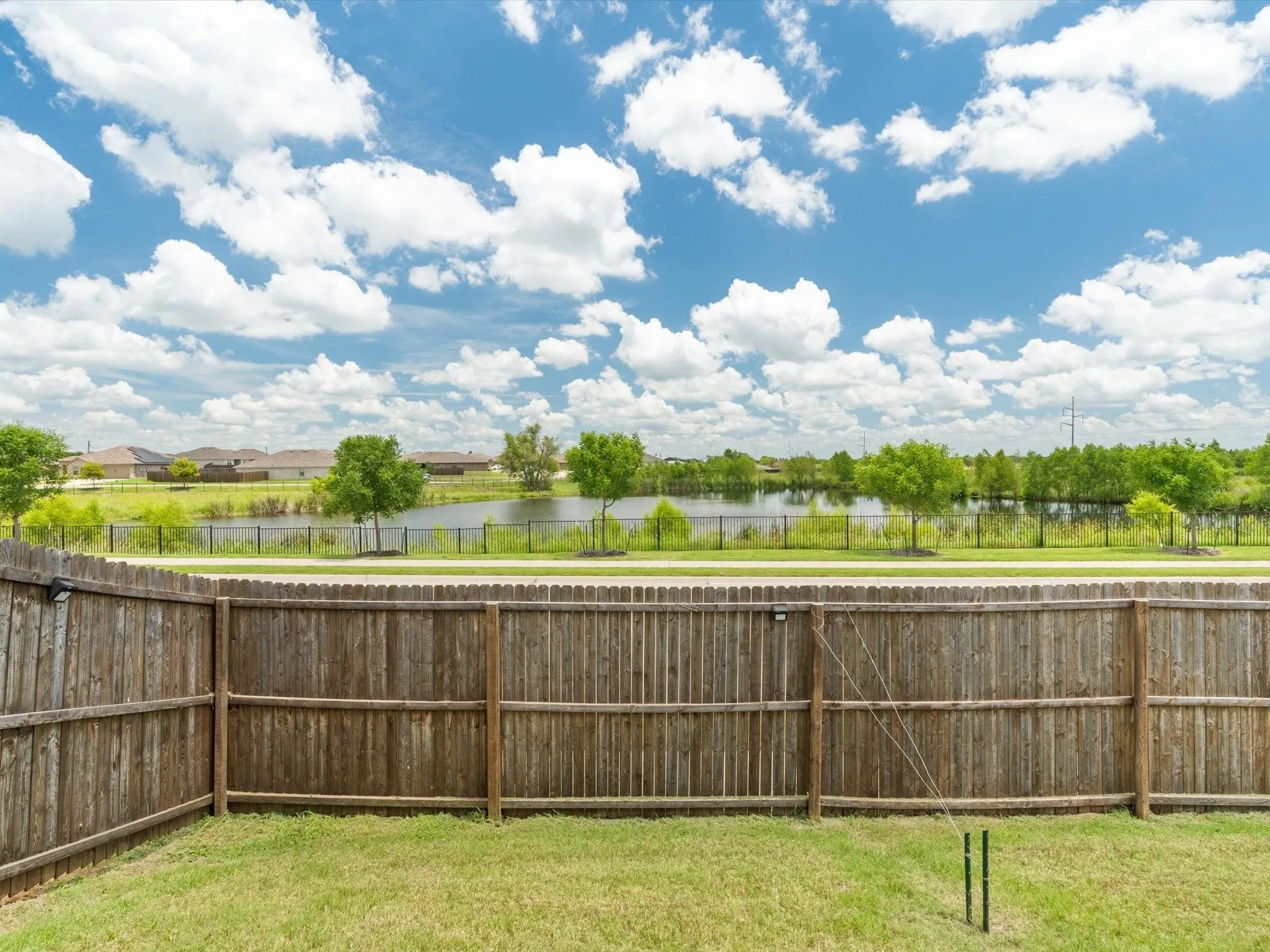 Single Family Residence For Sale in Hunt County , 808 Watermill Road, Royse City, Texas 75189, 4 Bedrooms, 2 Bathrooms, 2 Garage spaces, 1,801 Sqft, built in 2021, Price $270,000, mls#21347475, Real Estate Agent in Royse City, Homes For Sale in Hunt county, Homes For Sale in Royse City, Realtor in Royse City Texas, Real Estate Brokerage Independent Realty Texas, Luminita Cordes Realtor
