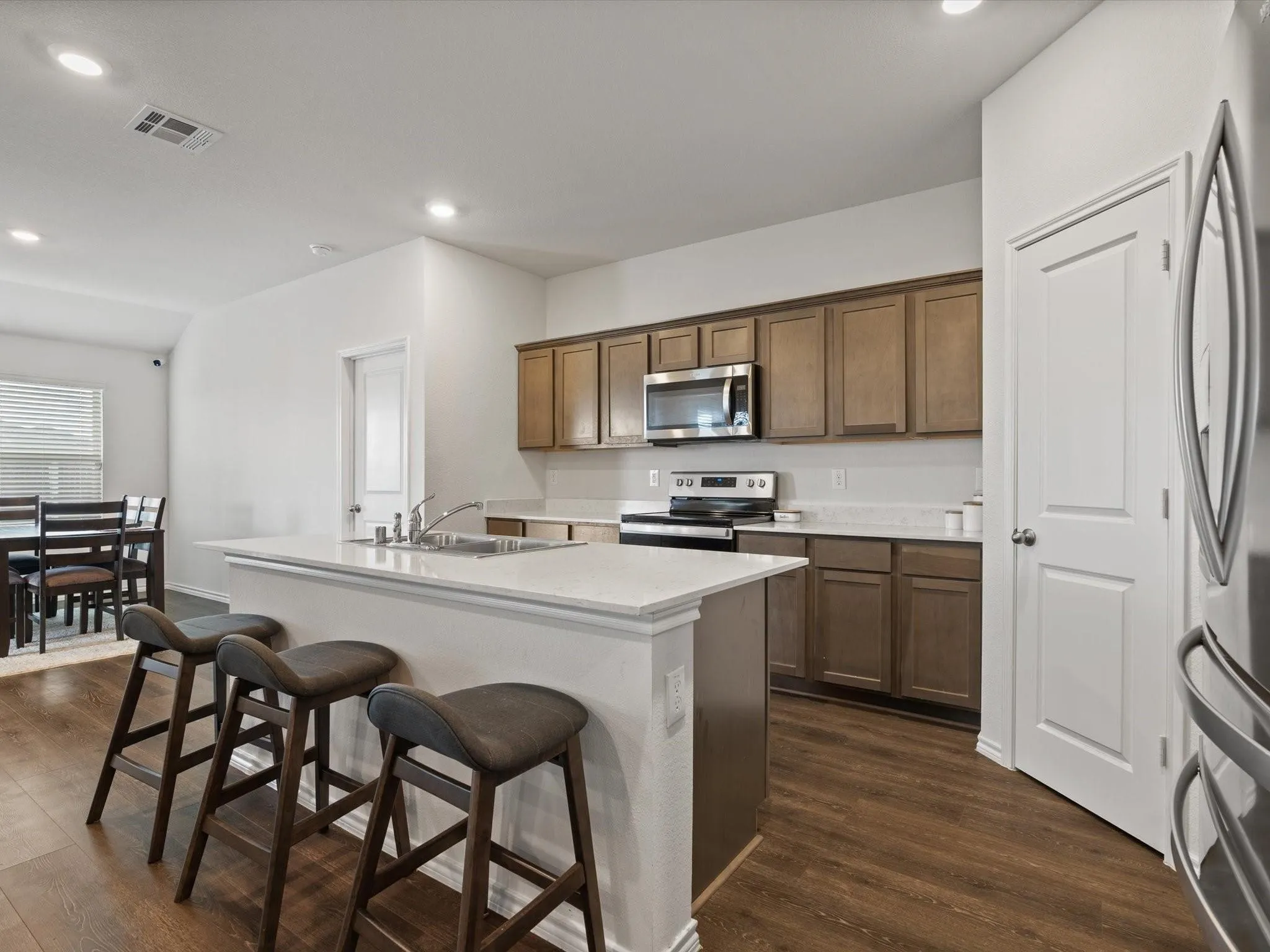Single Family Residence For Sale in Hunt County , 808 Watermill Road, Royse City, Texas 75189, 4 Bedrooms, 2 Bathrooms, 2 Garage spaces, 1,801 Sqft, built in 2021, Price $270,000, mls#21347475, Real Estate Agent in Royse City, Homes For Sale in Hunt county, Homes For Sale in Royse City, Realtor in Royse City Texas, Real Estate Brokerage Independent Realty Texas, Luminita Cordes Realtor