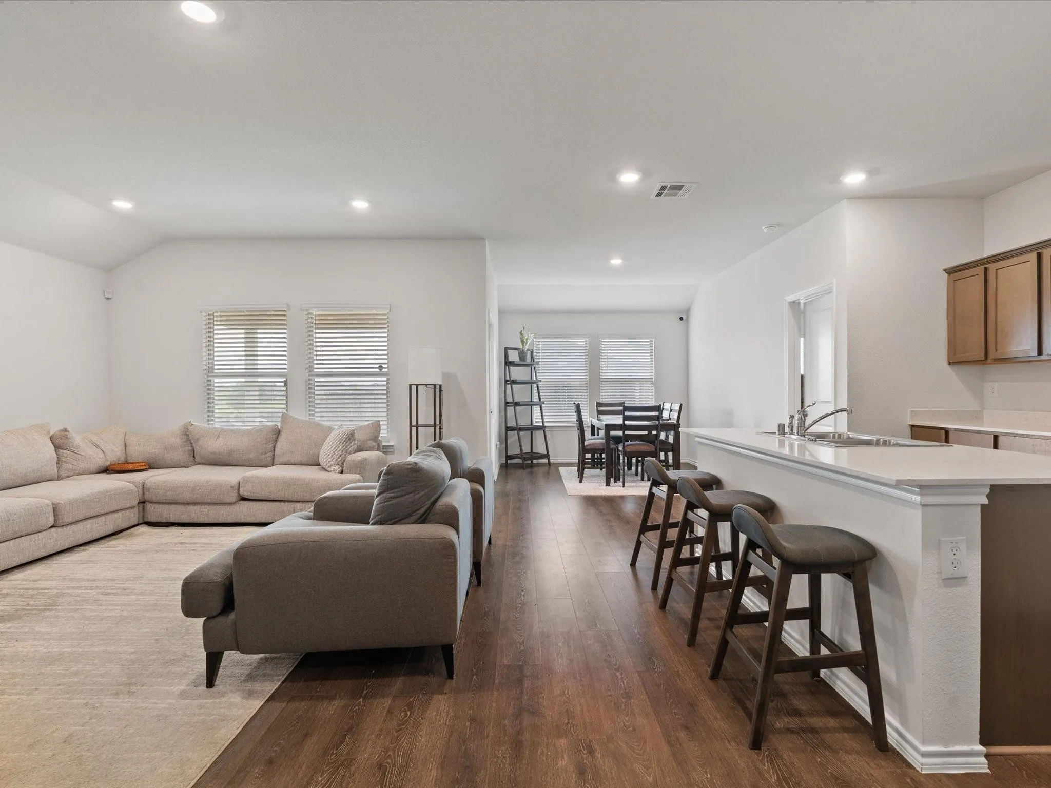 Single Family Residence For Sale in Hunt County , 808 Watermill Road, Royse City, Texas 75189, 4 Bedrooms, 2 Bathrooms, 2 Garage spaces, 1,801 Sqft, built in 2021, Price $270,000, mls#21347475, Real Estate Agent in Royse City, Homes For Sale in Hunt county, Homes For Sale in Royse City, Realtor in Royse City Texas, Real Estate Brokerage Independent Realty Texas, Luminita Cordes Realtor