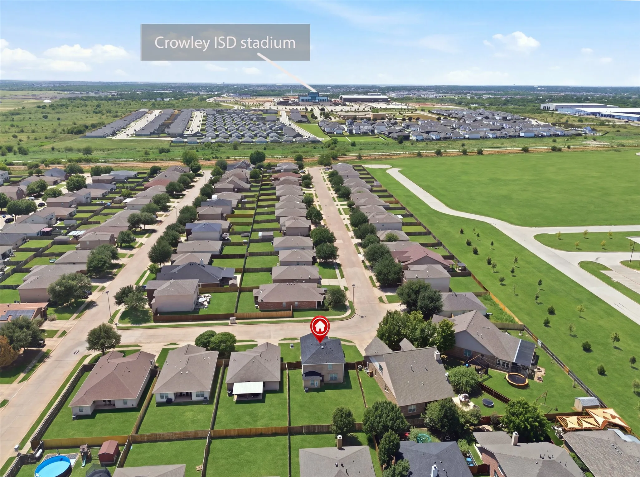 Single Family Residence For Sale in Tarrant County , 612 Lazy Crest Drive, Fort Worth, Texas 76140, 3 Bedroom, 3 Bathroom, 2 Garage spaces, 1,654 Sqft, built in 2011, mls#21345607, Real Estate Agent in Fort Worth, Homes For Sale in Tarrant county, Homes For Sale in Fort Worth, Realtor in Fort Worth Texas, Real Estate Brokerage Independent Realty Texas, Luminita Cordes Realtor