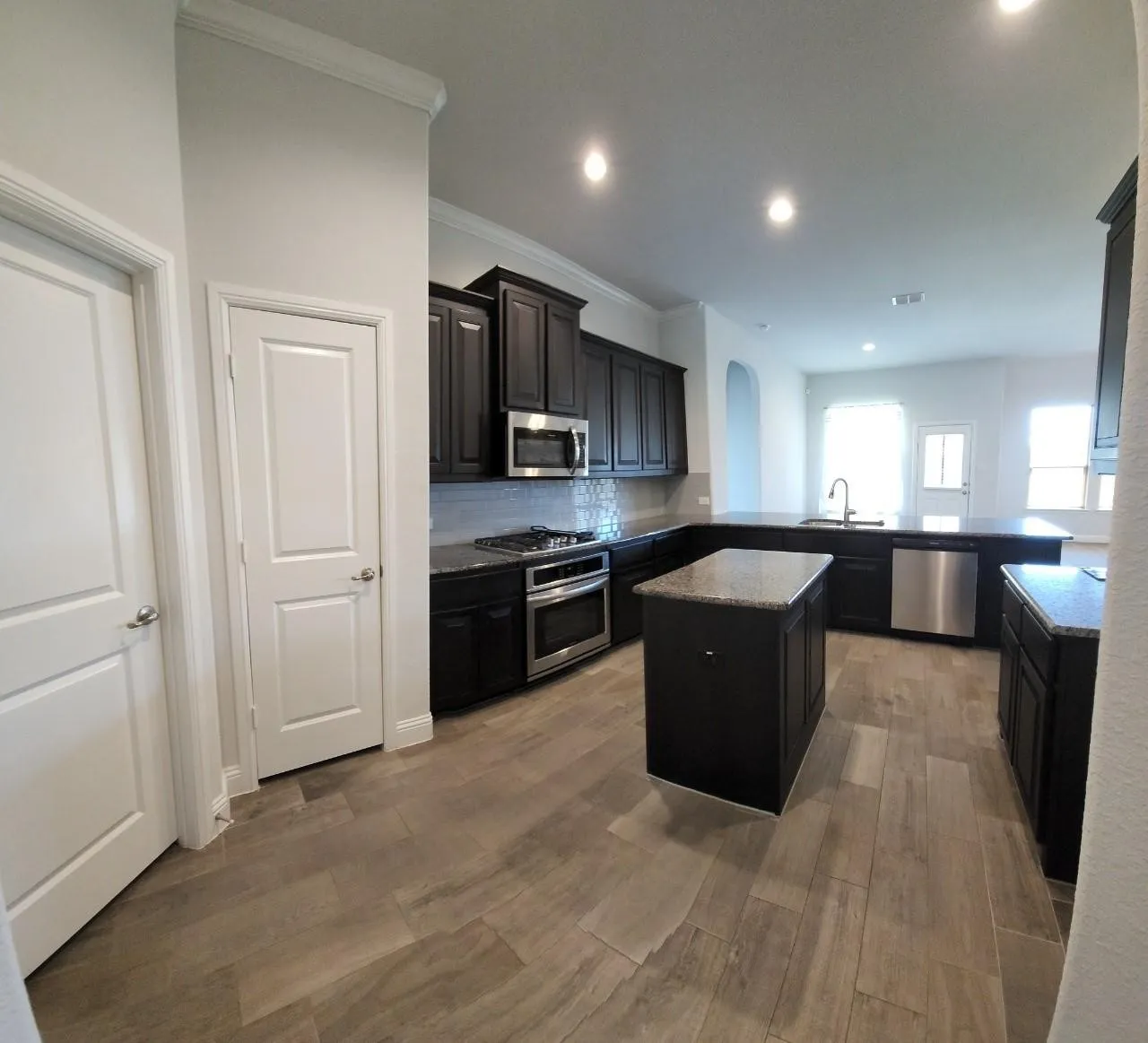 Single Family Residence For Rent in Denton County , 1801 Spinnaker Drive, Denton, Texas 76210, 3 Bedroom, 2 Bathroom, 2 Garage spaces, 1,867 Sqft, built in 2019, mls#21347480, Real Estate Agent in Denton, Homes For Rent in Denton county, Homes For Rent in Denton, Realtor in Denton Texas, Real Estate Brokerage Independent Realty Texas, Luminita Cordes Realtor
