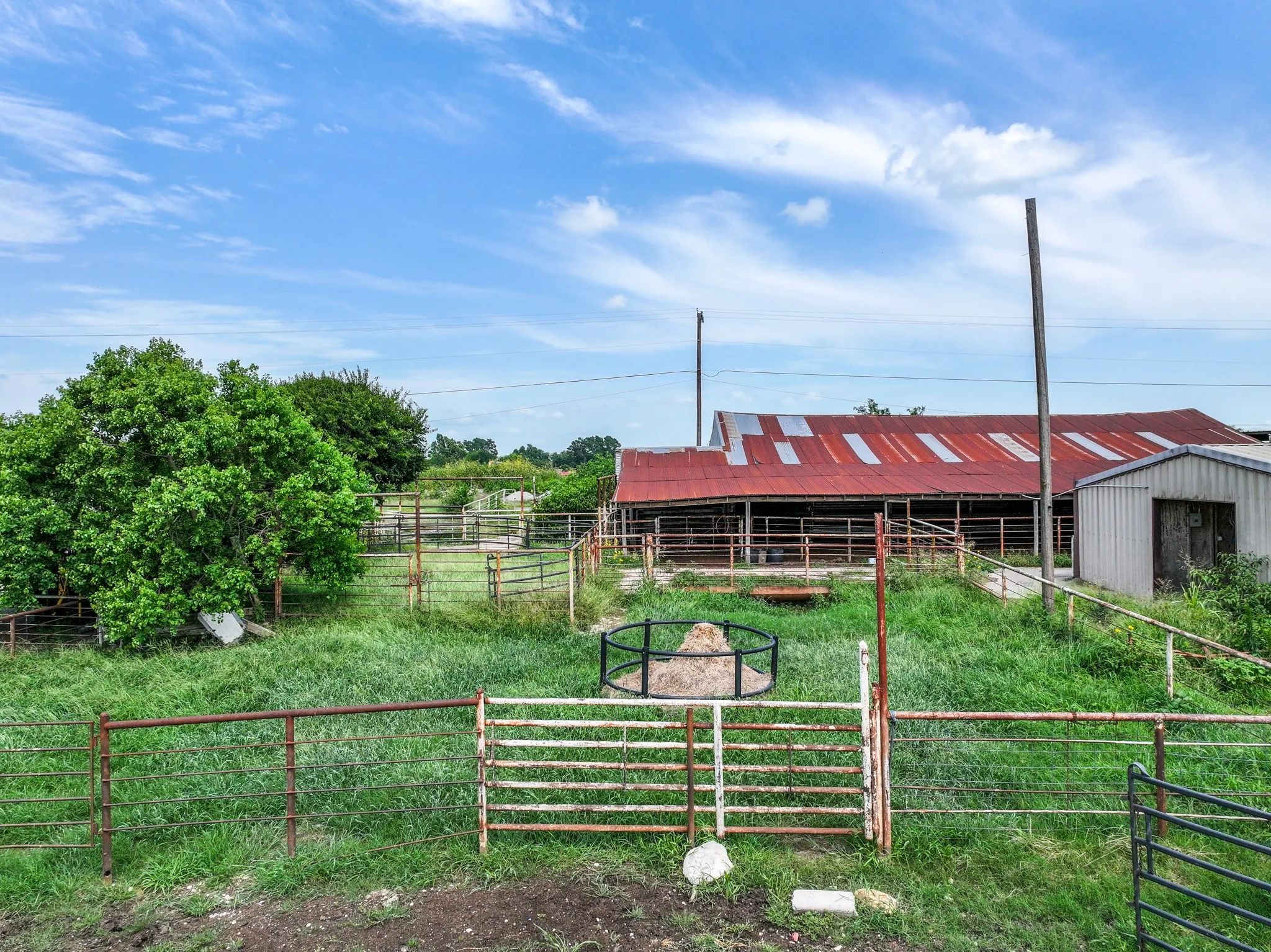 Ranch For Sale in Hopkins County , 270 Farm Road 2560, Sulphur Springs, Texas 75482, 0, 0, Garage spaces, 0 Sqft, built in 1960, Price $879,999, mls#21303467, Real Estate Agent in Sulphur Springs, Homes For Sale in Hopkins county, Homes For Sale in Sulphur Springs, Realtor in Sulphur Springs Texas, Real Estate Brokerage Independent Realty Texas, Luminita Cordes Realtor