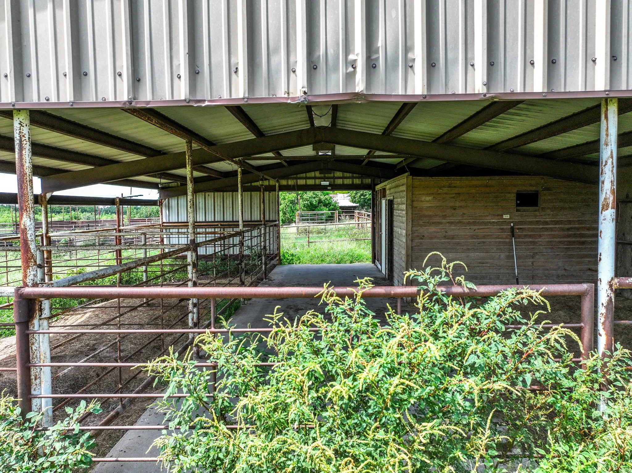 Ranch For Sale in Hopkins County , 270 Farm Road 2560, Sulphur Springs, Texas 75482, 0, 0, Garage spaces, 0 Sqft, built in 1960, Price $879,999, mls#21303467, Real Estate Agent in Sulphur Springs, Homes For Sale in Hopkins county, Homes For Sale in Sulphur Springs, Realtor in Sulphur Springs Texas, Real Estate Brokerage Independent Realty Texas, Luminita Cordes Realtor