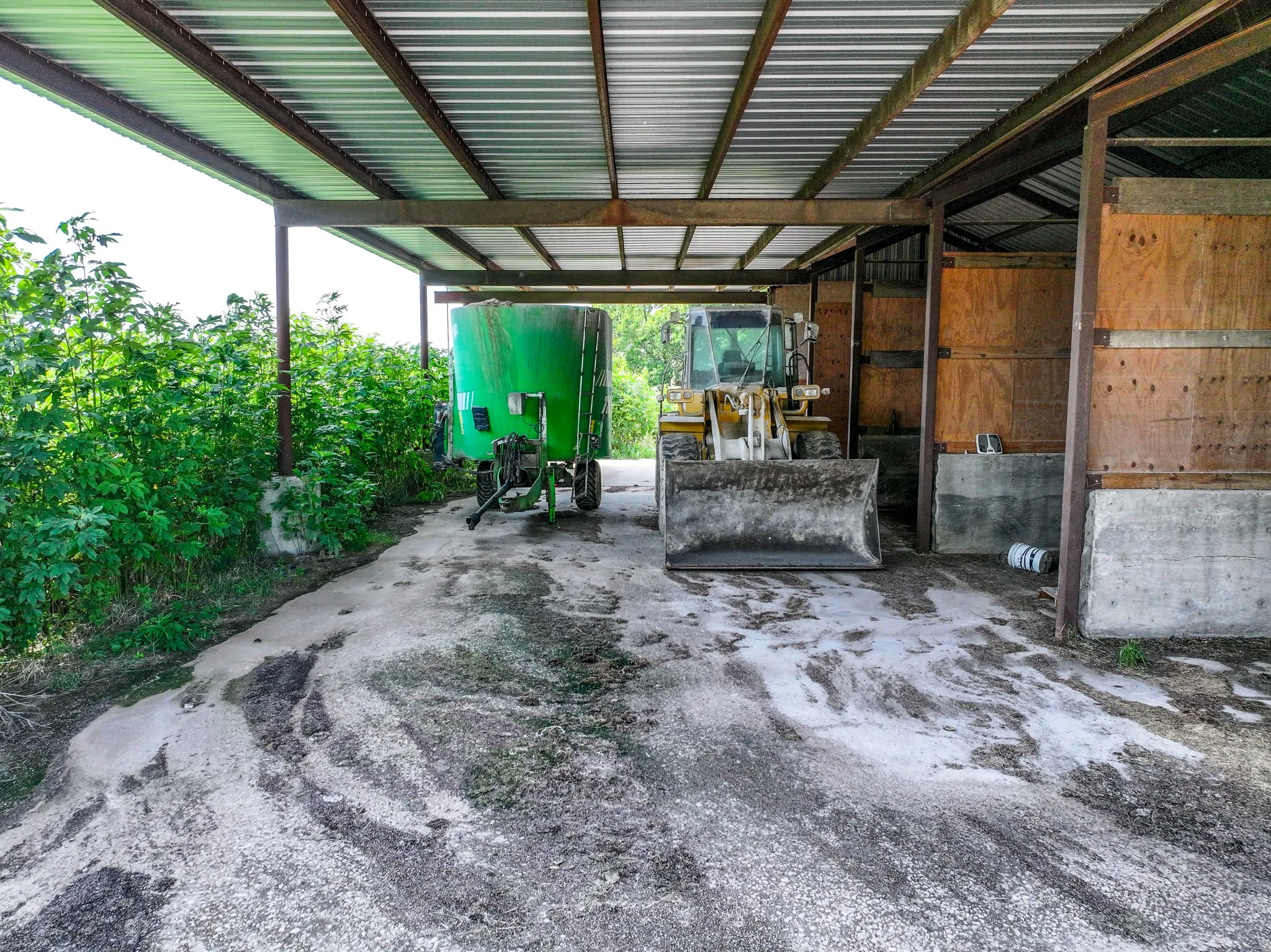 Ranch For Sale in Hopkins County , 270 Farm Road 2560, Sulphur Springs, Texas 75482, 0, 0, Garage spaces, 0 Sqft, built in 1960, Price $879,999, mls#21303467, Real Estate Agent in Sulphur Springs, Homes For Sale in Hopkins county, Homes For Sale in Sulphur Springs, Realtor in Sulphur Springs Texas, Real Estate Brokerage Independent Realty Texas, Luminita Cordes Realtor