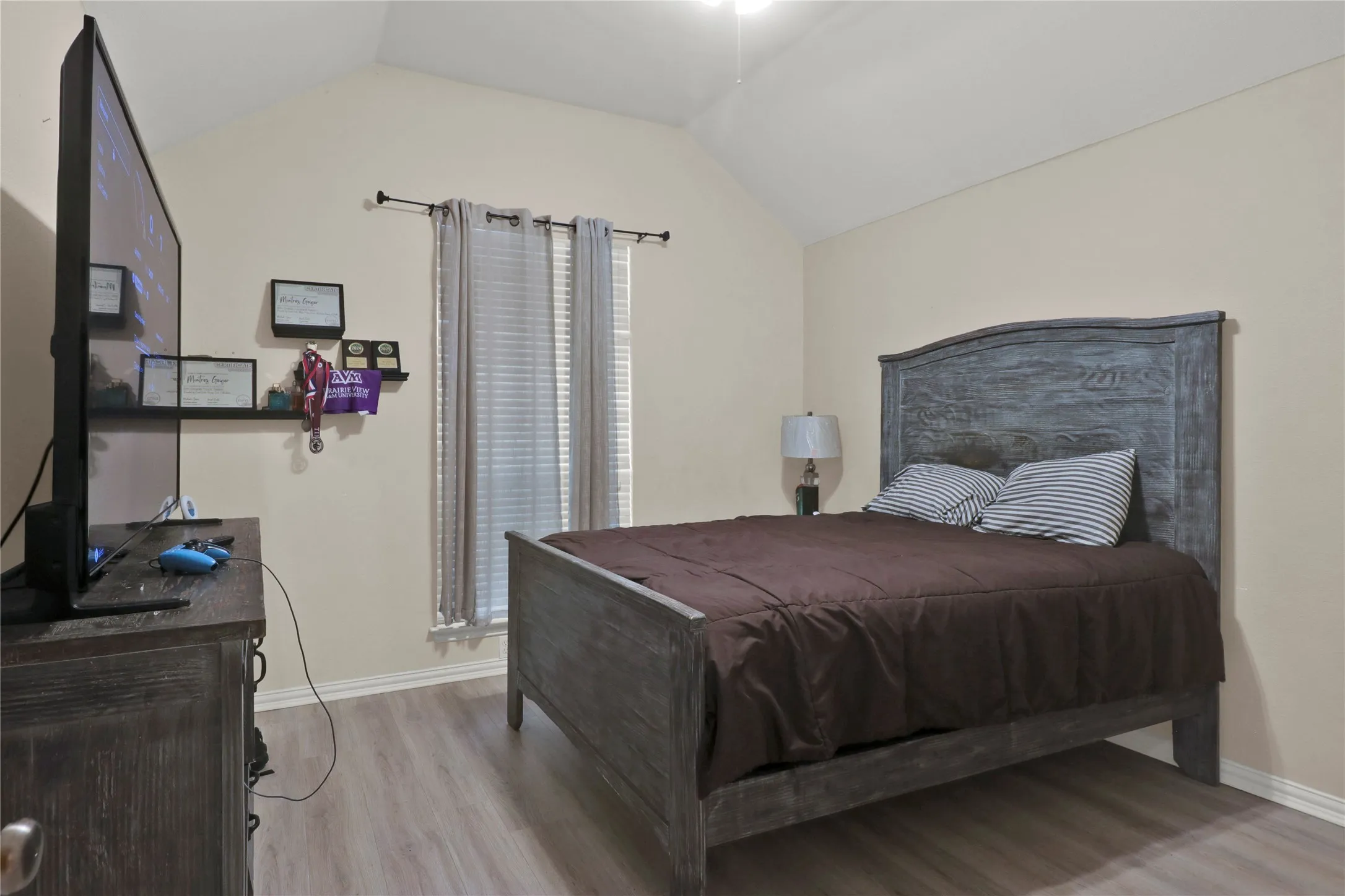 Spacious secondary bedroom.