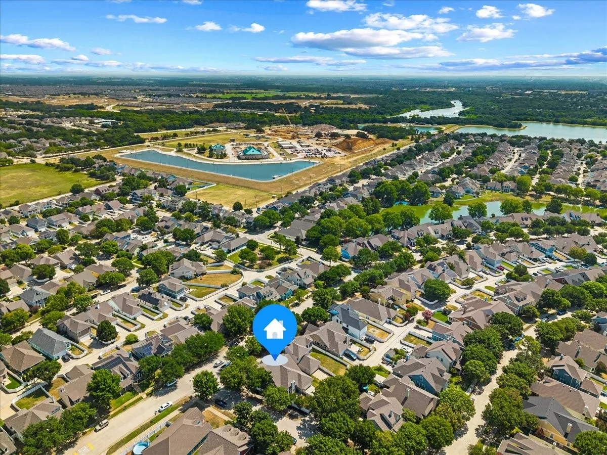 Single Family Residence For Sale in Denton County , 10104 Lakeview Drive, Providence Village, Texas 76227, 4 Bedroom, 2 Bathroom, 2 Garage spaces, 2,015 Sqft, built in 2003, mls#21344232, Real Estate Agent in Providence Village, Homes For Sale in Denton county, Homes For Sale in Providence Village, Realtor in Providence Village Texas, Real Estate Brokerage Independent Realty Texas, Luminita Cordes Realtor