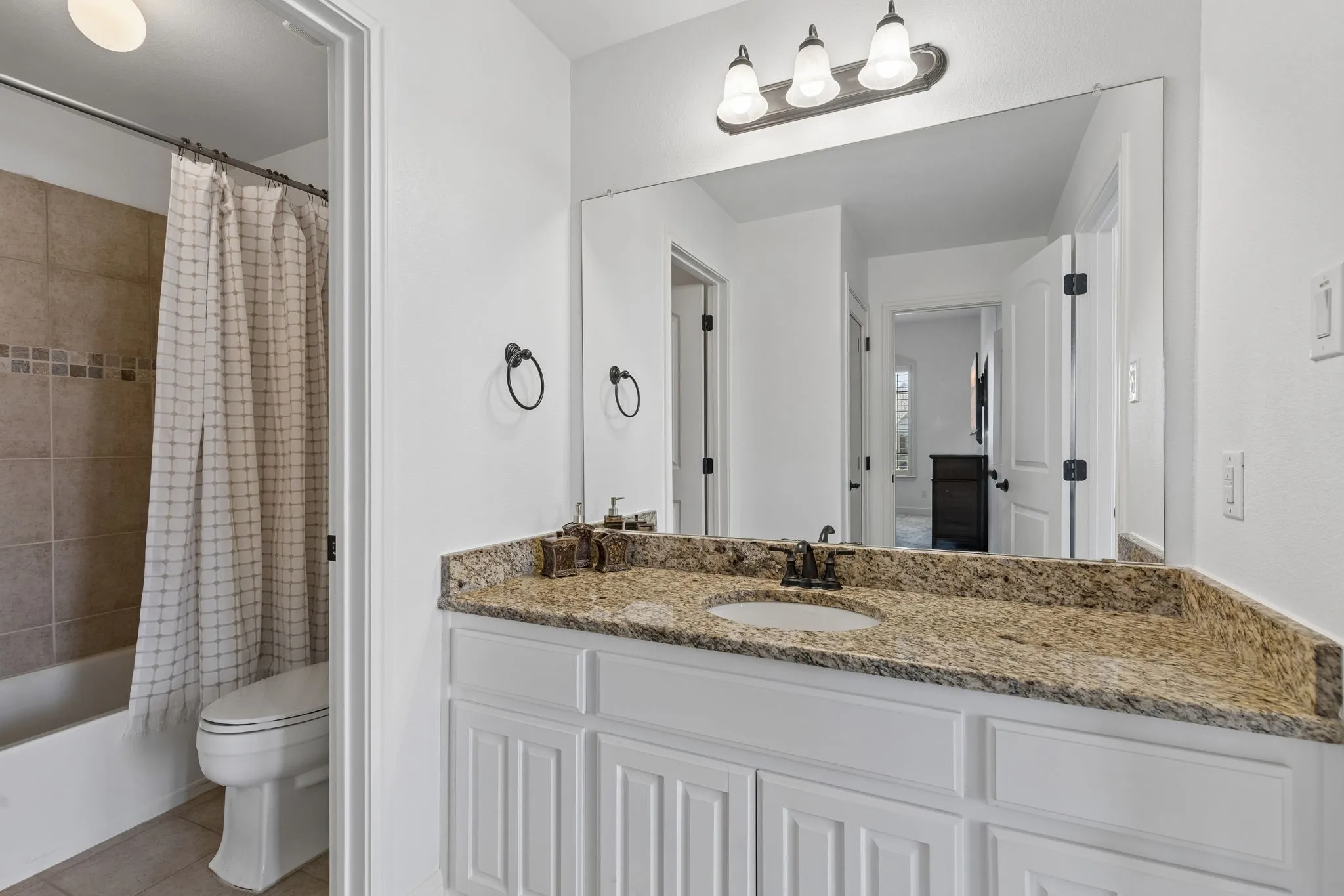 Bathroom 3 ensuite